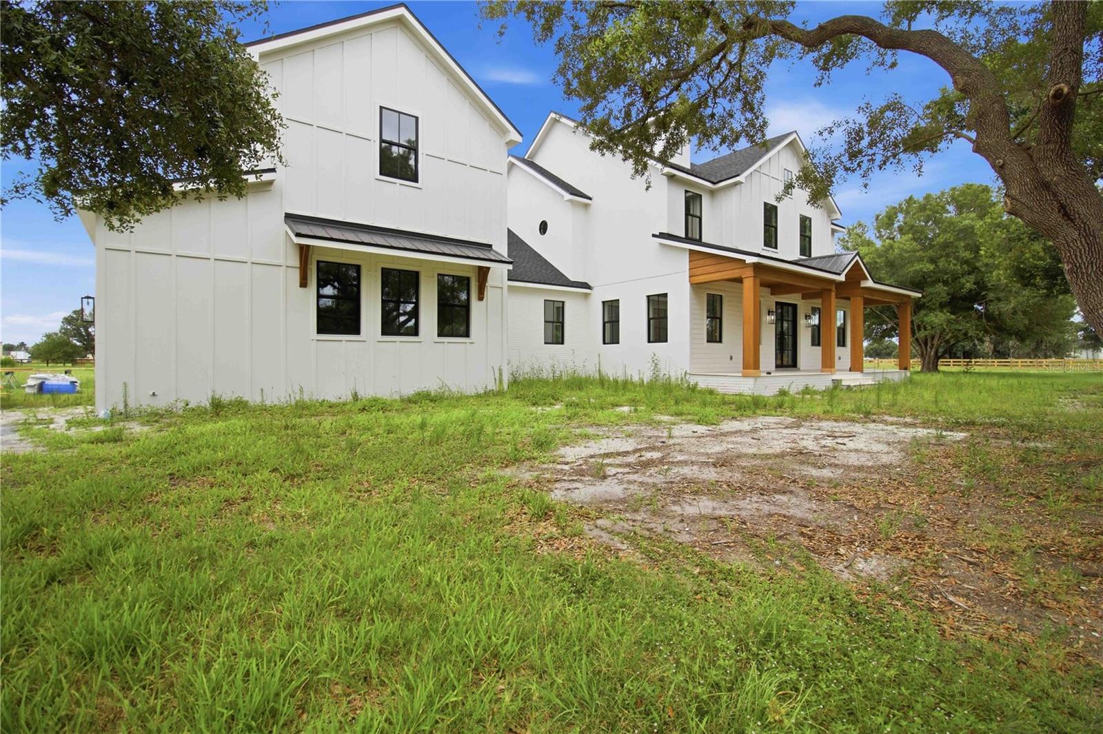 639 OAKFORD ROAD