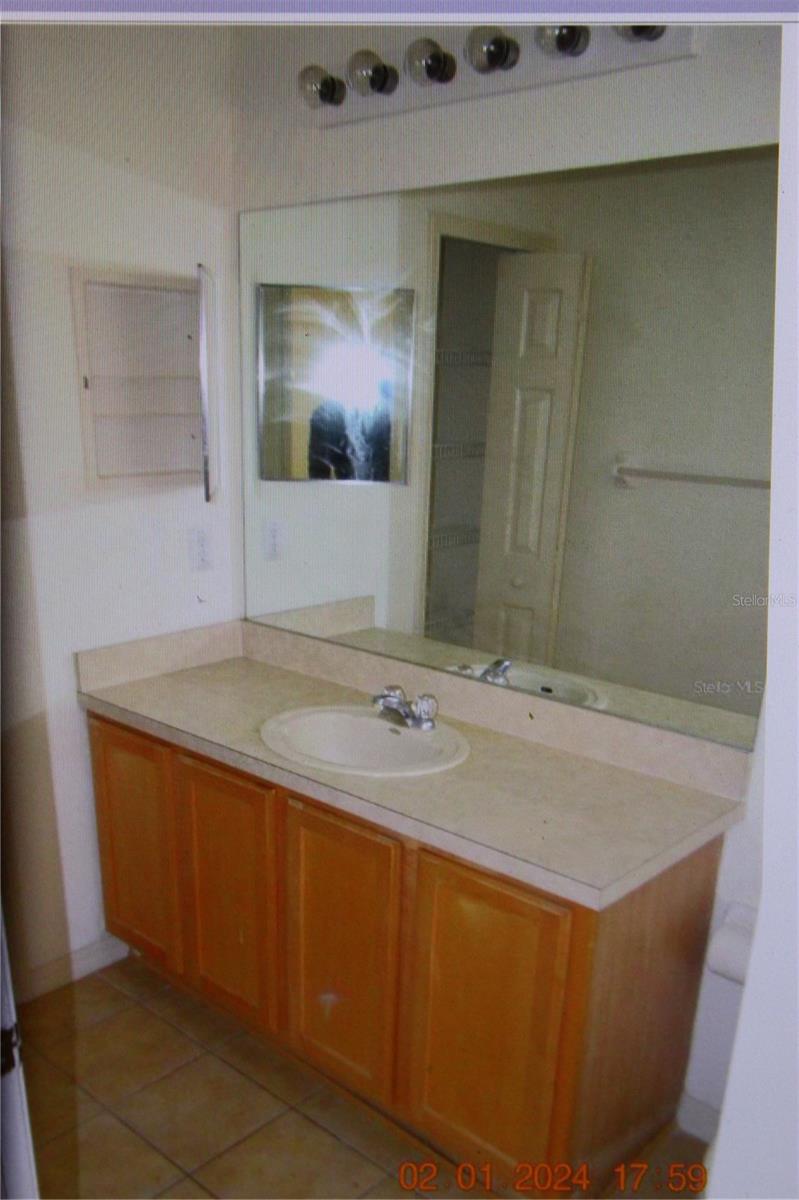 GRAND OAKS PH 03 - Residential Lease