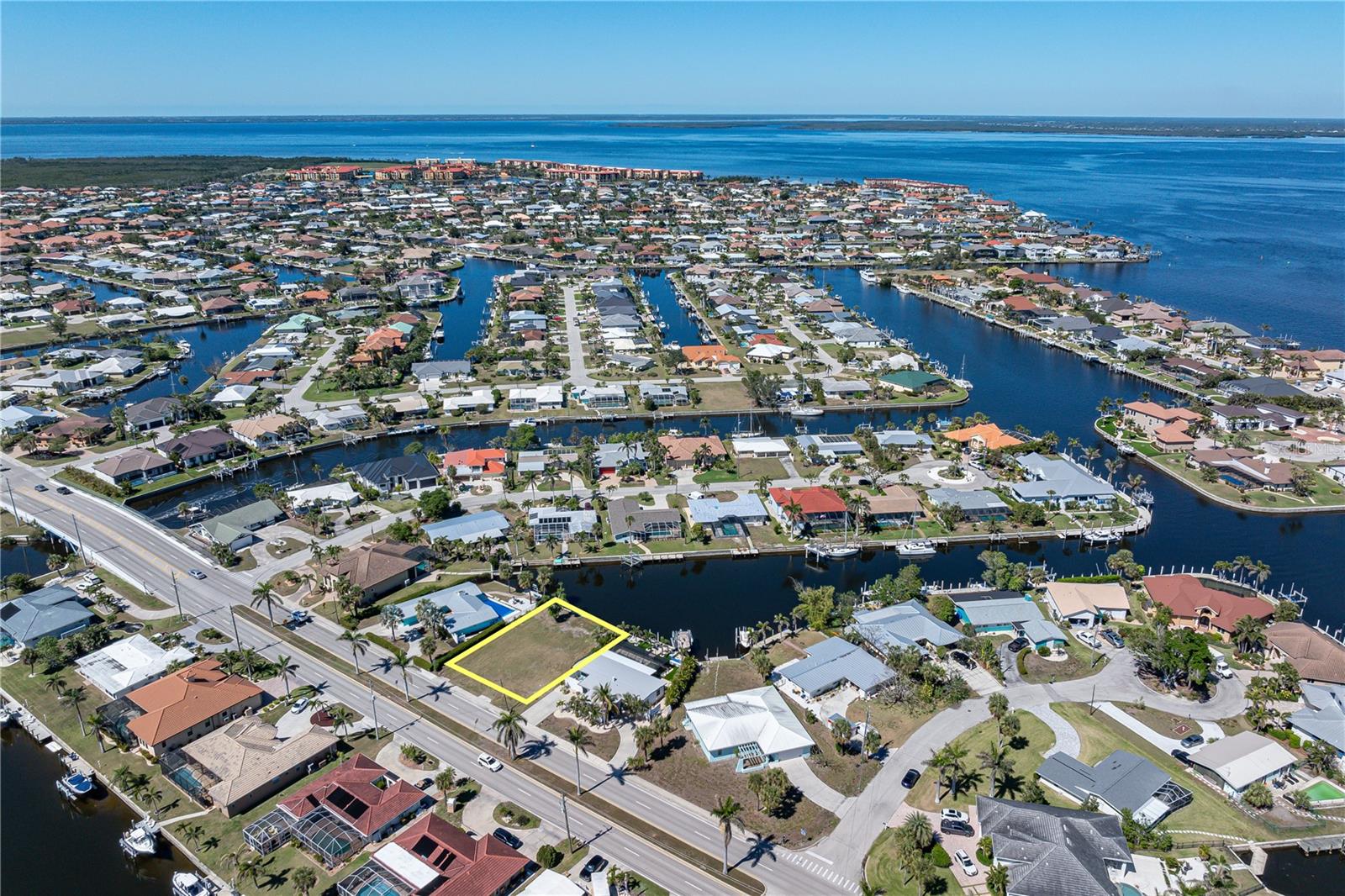 PUNTA GORDA ISLES SEC 01 AMD - Land