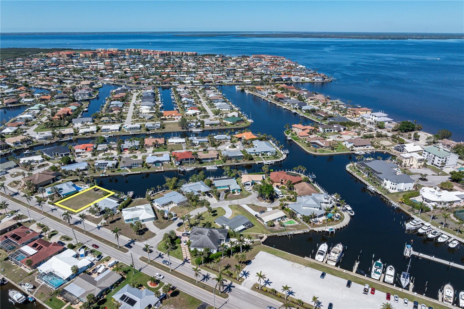 PUNTA GORDA ISLES SEC 01 AMD - Land
