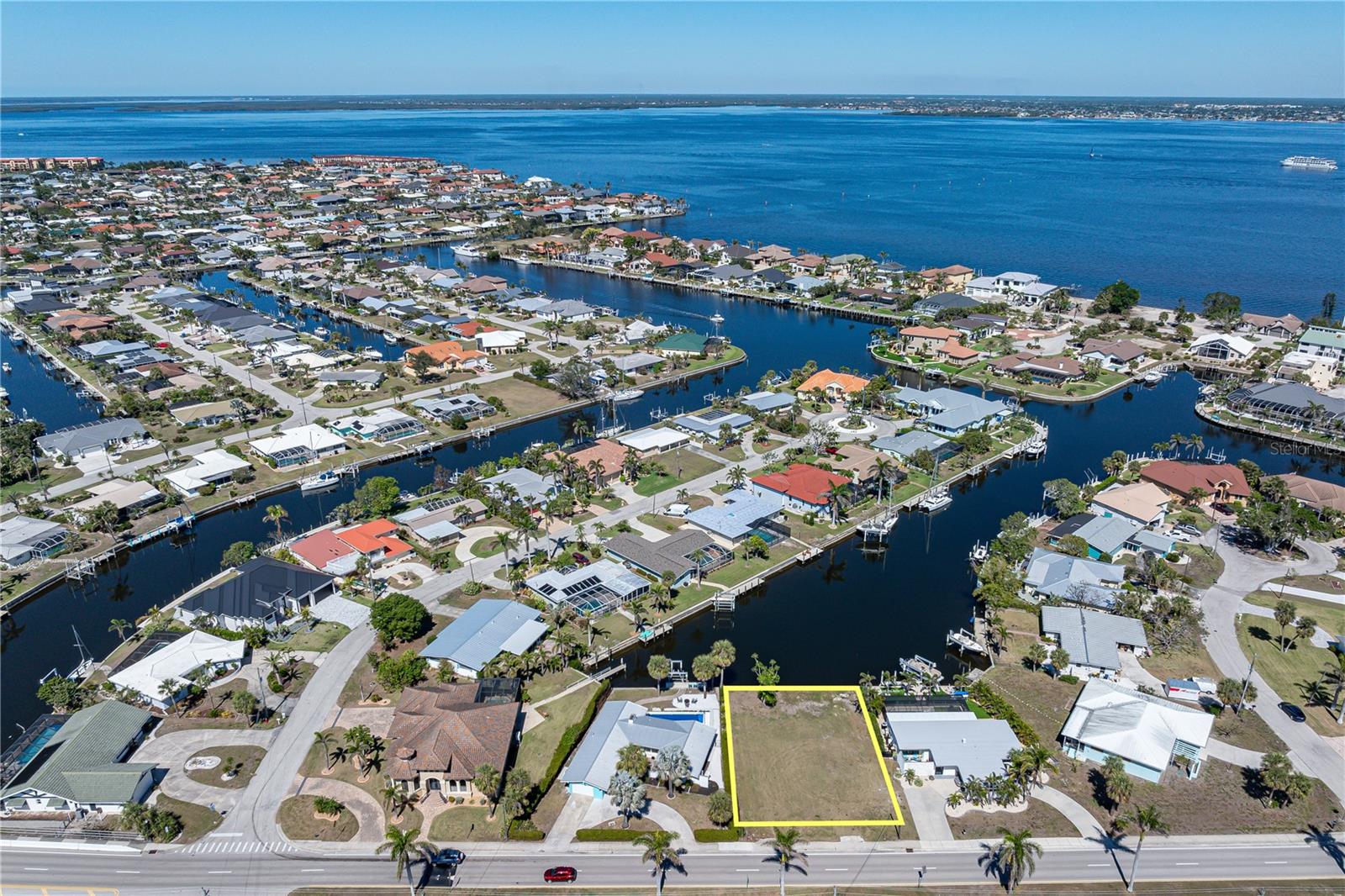 PUNTA GORDA ISLES SEC 01 AMD - Land