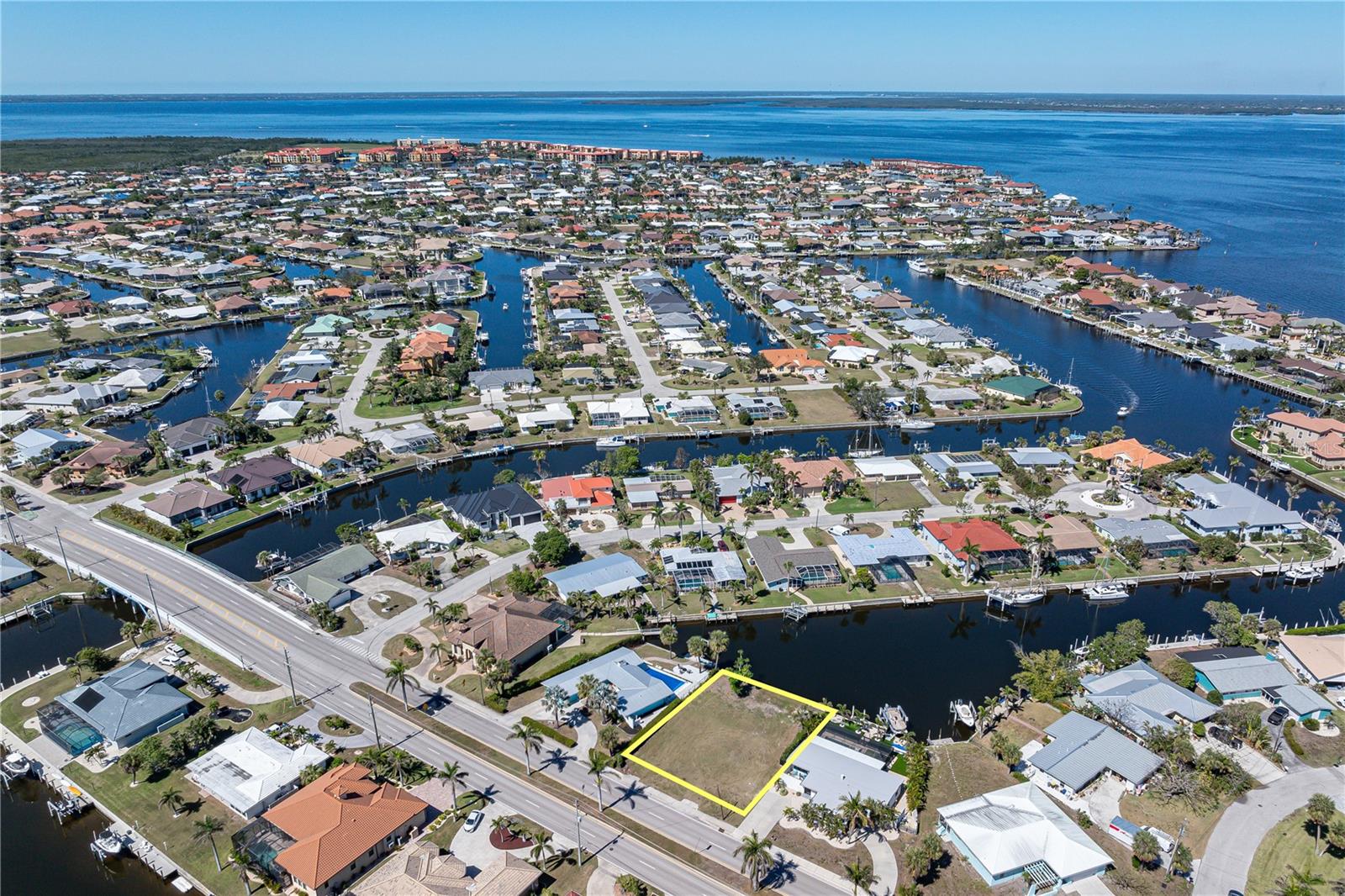 PUNTA GORDA ISLES SEC 01 AMD - Land