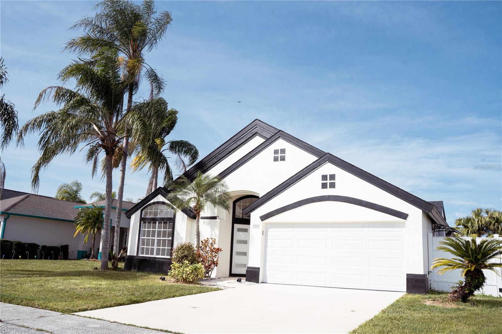 2319 ISLAND CLUB WAY