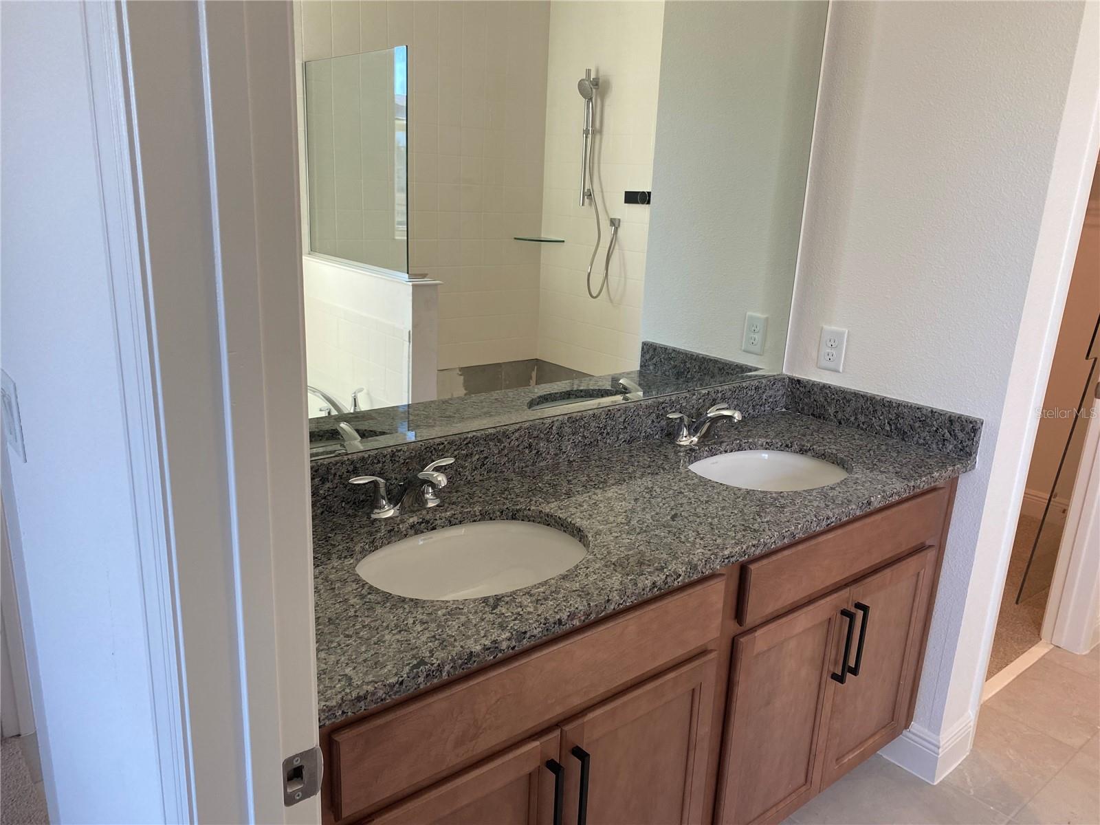 BARGROVE PH I - Residential Lease