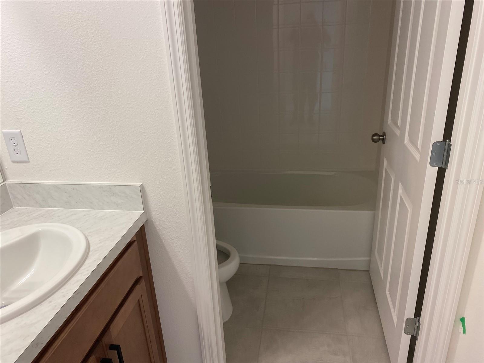 BARGROVE PH I - Residential Lease