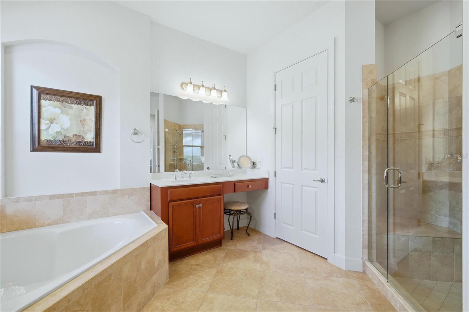 RIVERWOOD - Residential