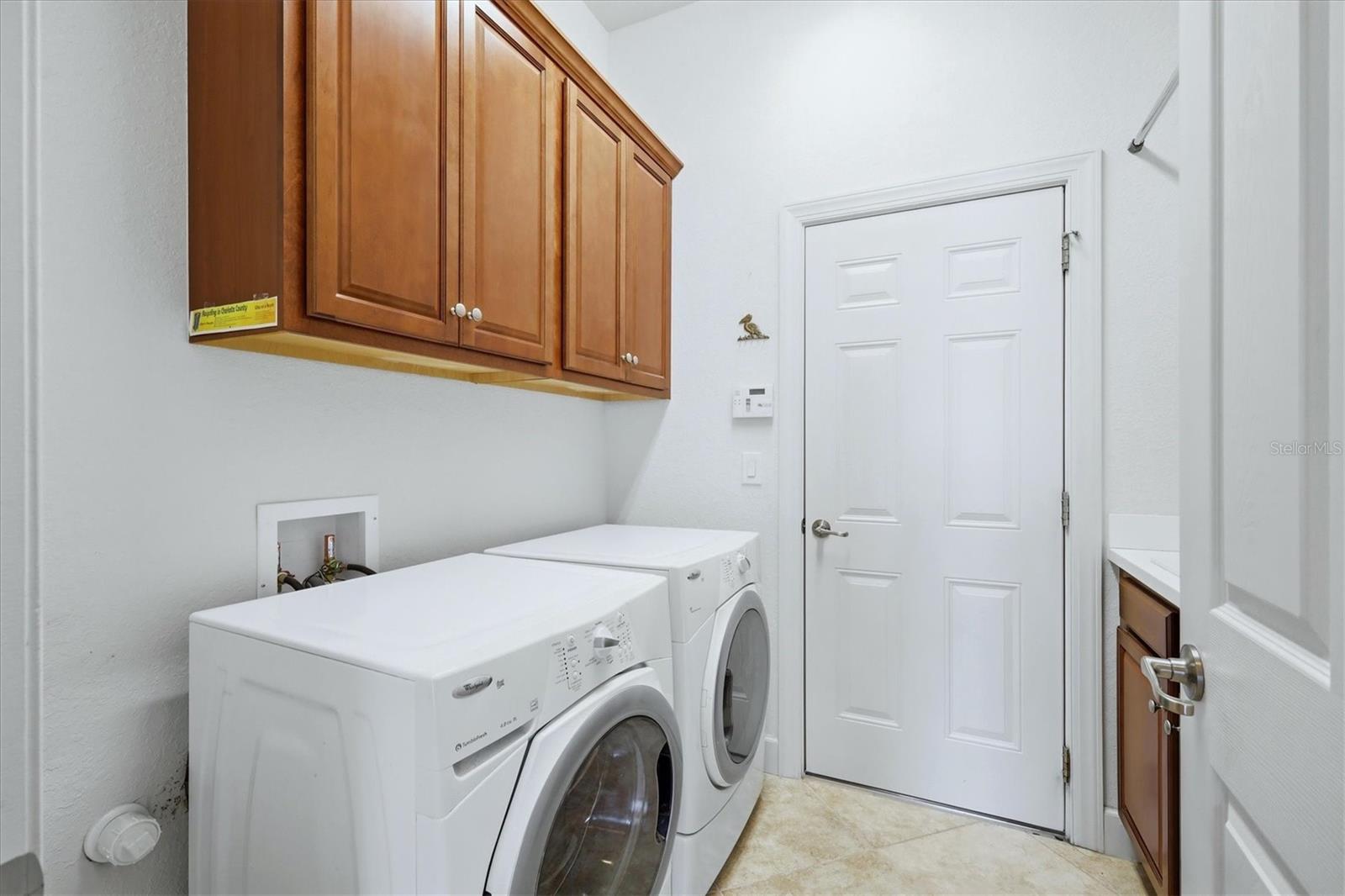 RIVERWOOD - Residential