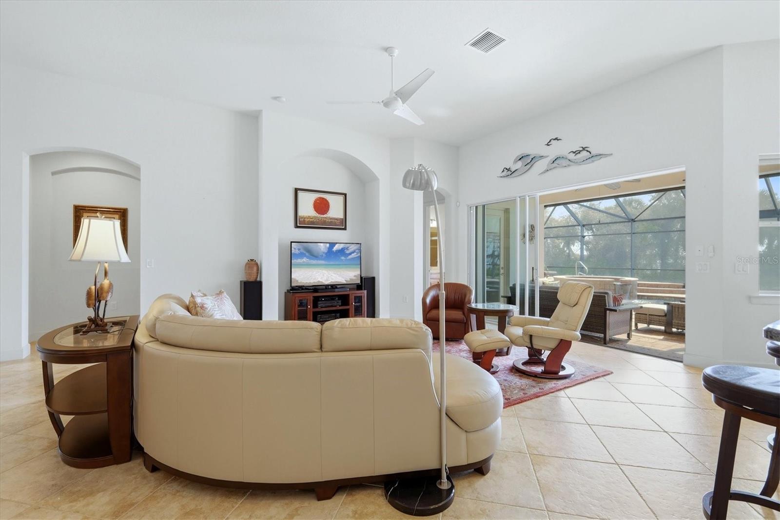 RIVERWOOD - Residential