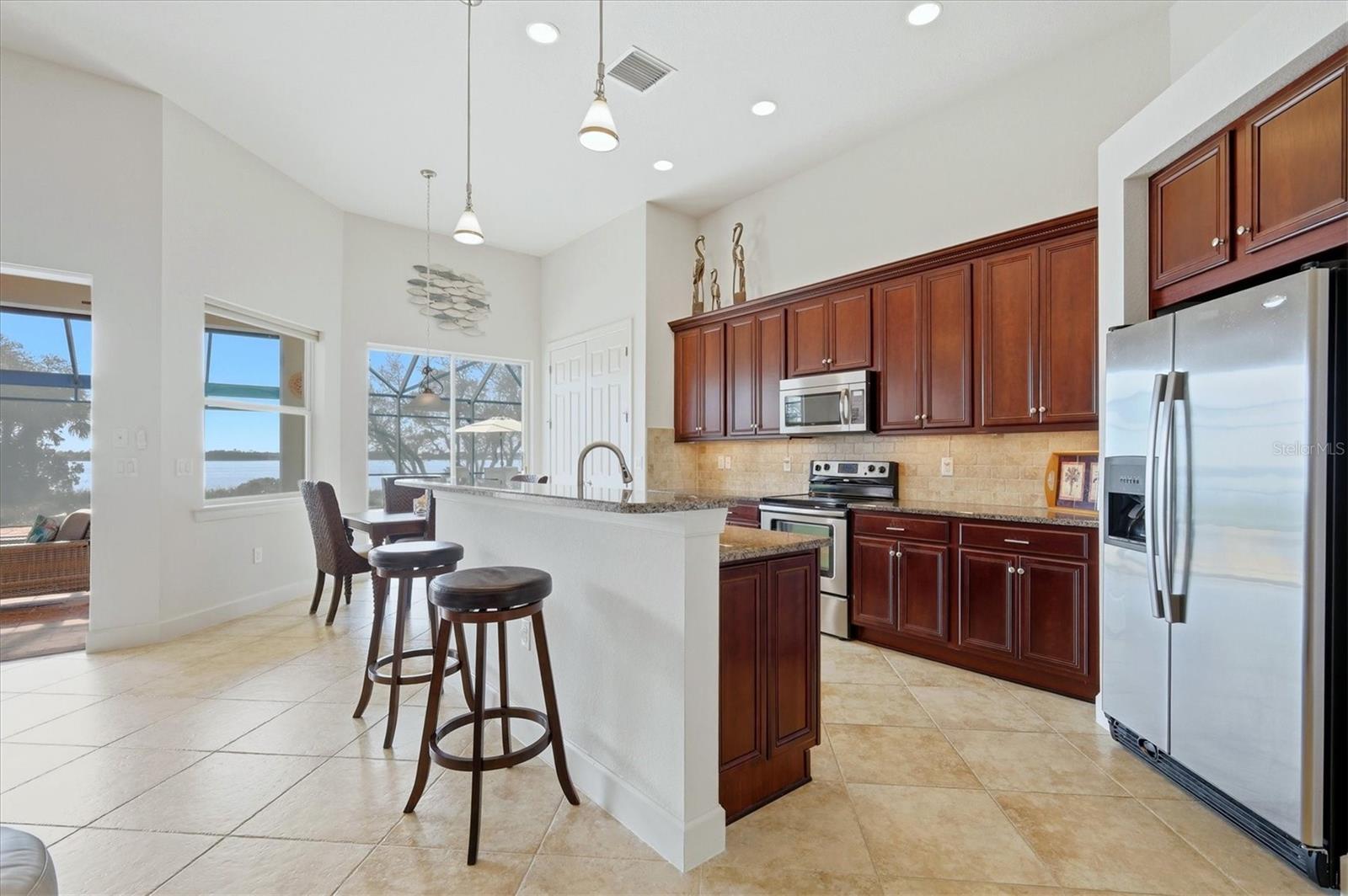 RIVERWOOD - Residential