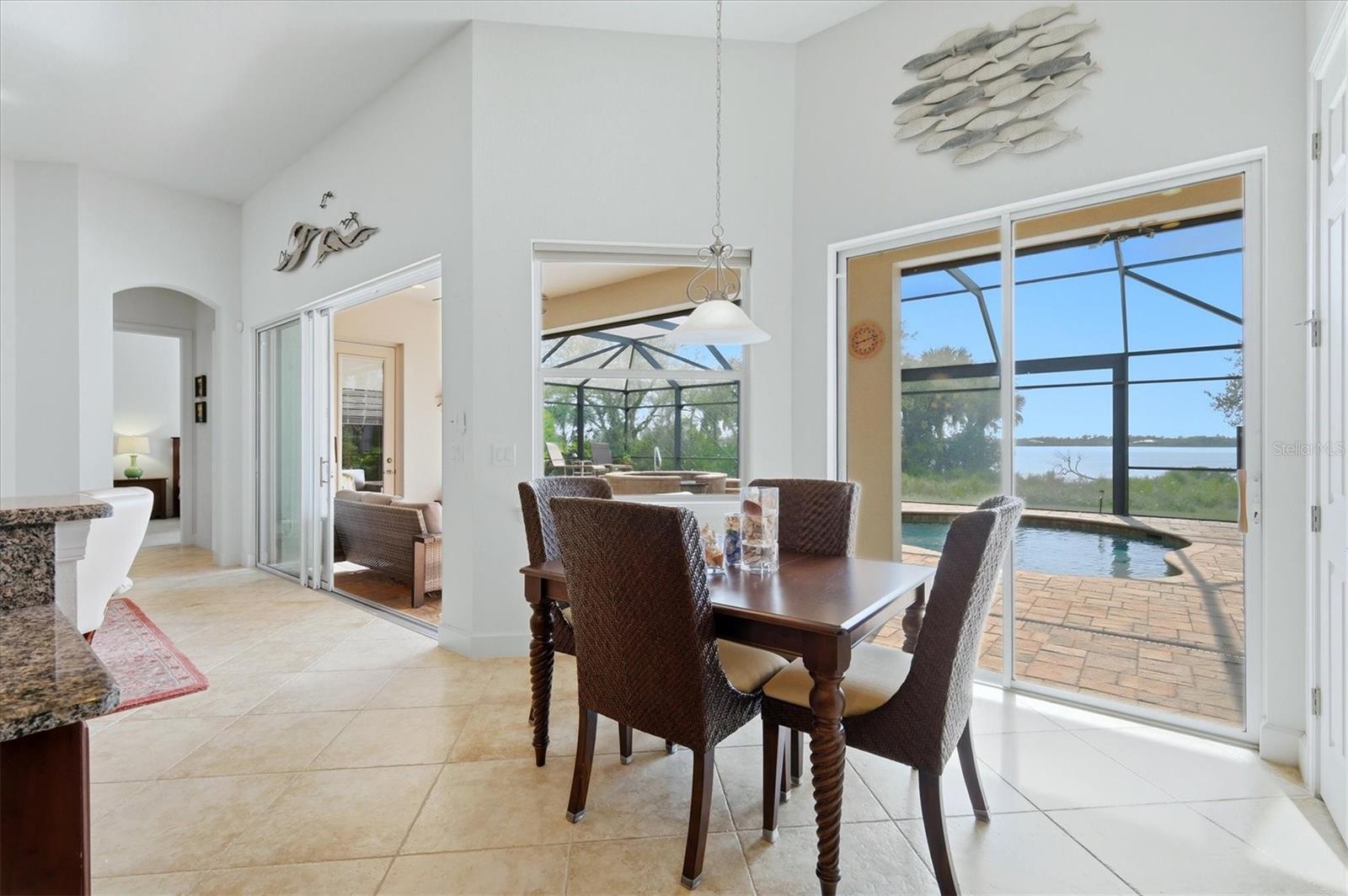 RIVERWOOD - Residential