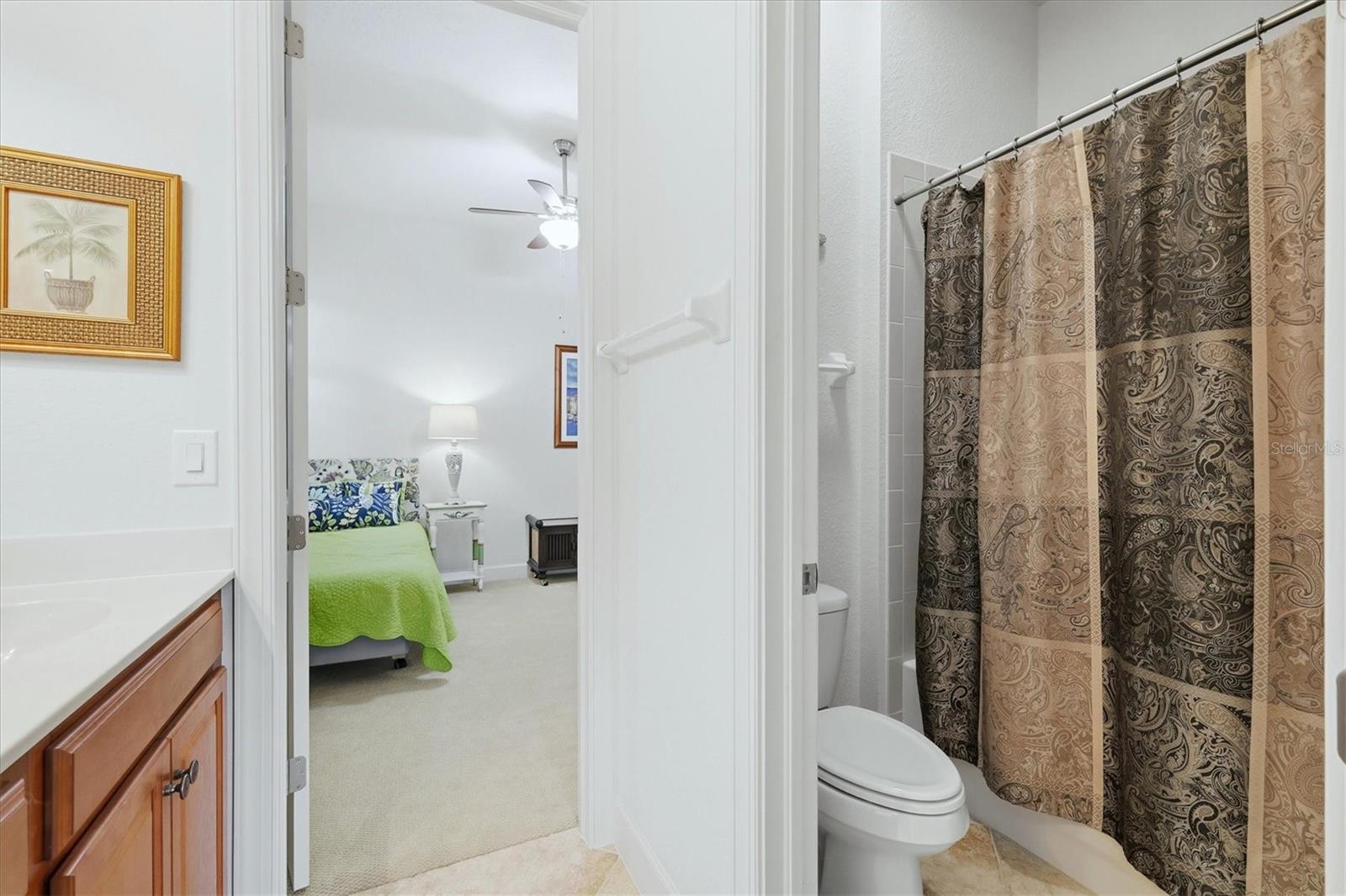 RIVERWOOD - Residential