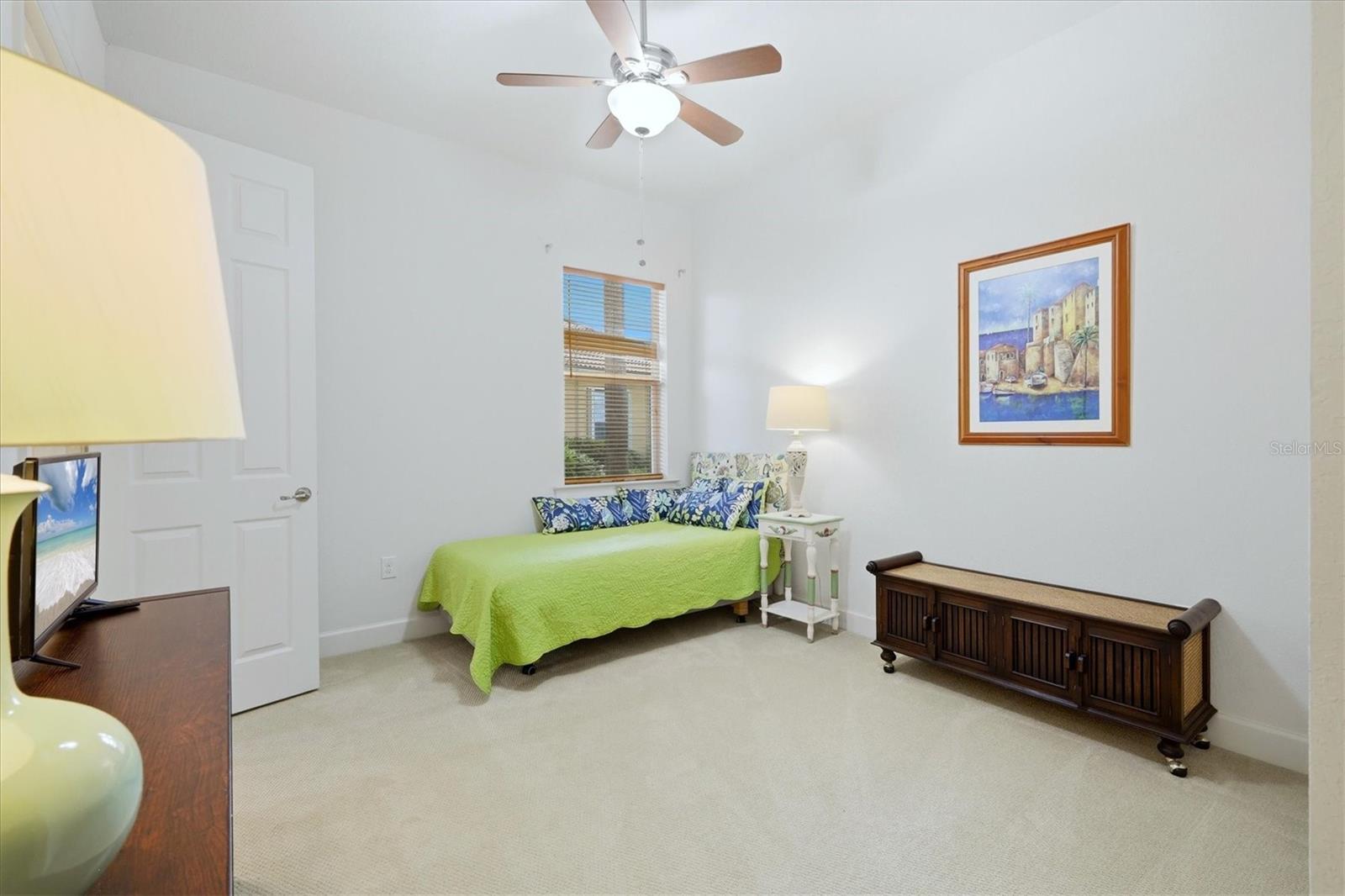 RIVERWOOD - Residential