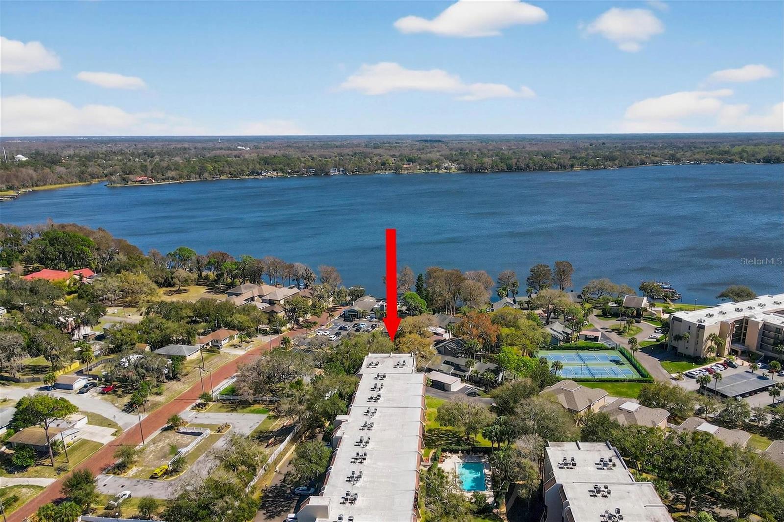 LAKE TARPON SAIL & TENNIS CLUB - Residential