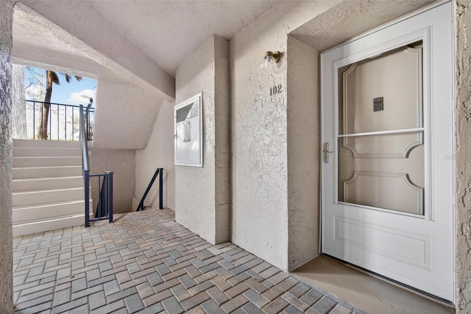 90 S HIGHLAND AVENUE 102