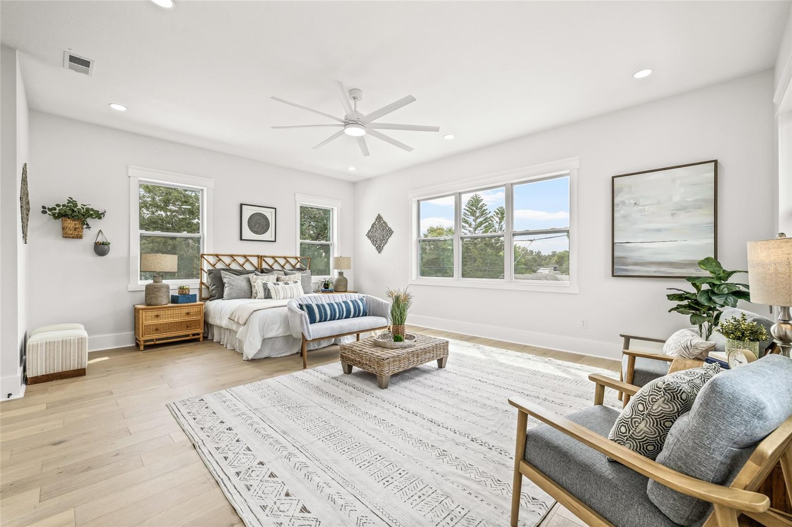 ARCADIA ANNEX - Residential