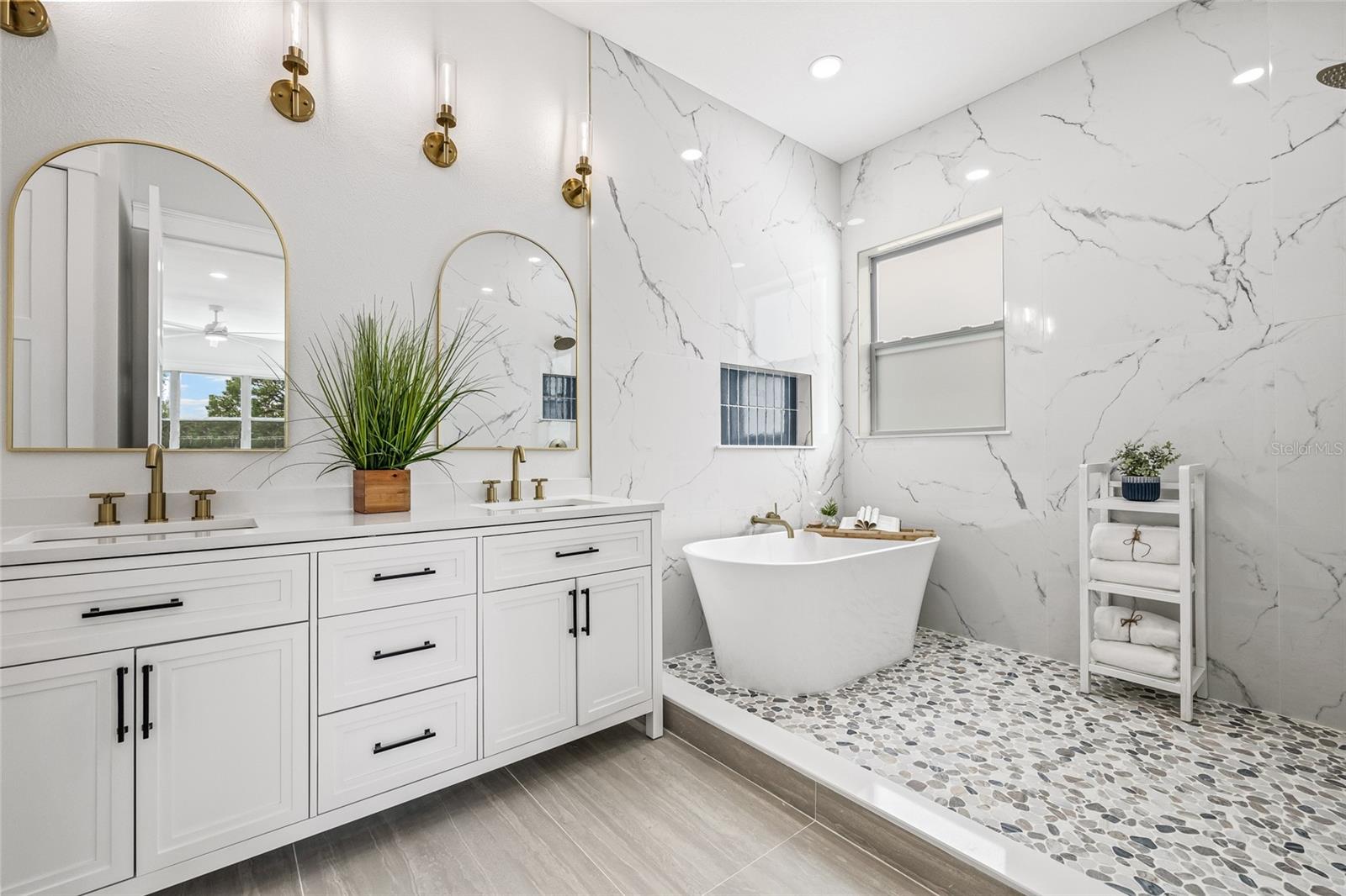 ARCADIA ANNEX - Residential