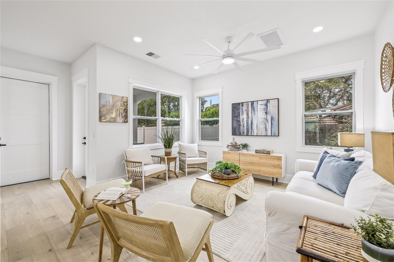 ARCADIA ANNEX - Residential