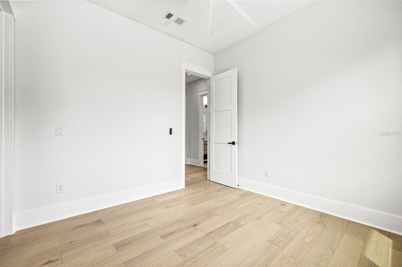 ARCADIA ANNEX - Residential
