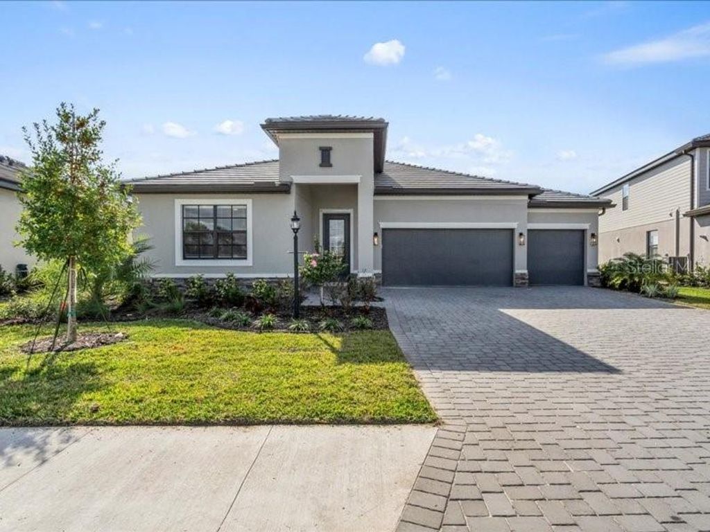 Photo of 15254 Sea Salt Way, Bradenton, FL 34211 (MLS # A4673586)