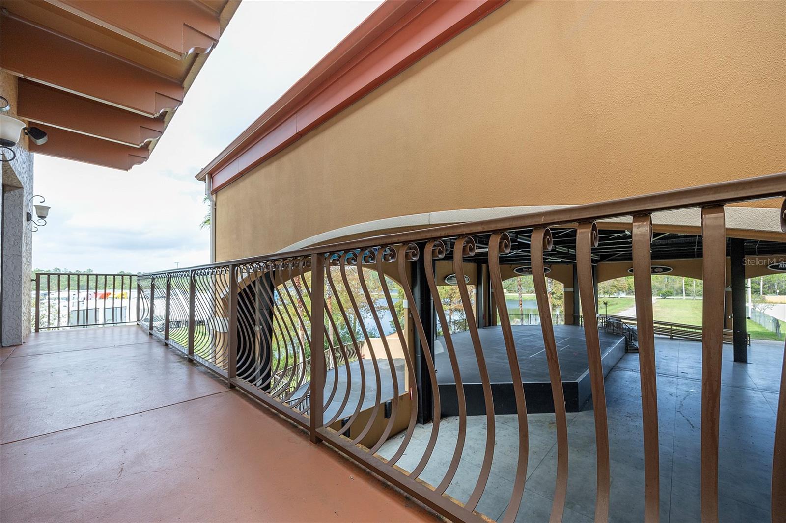 DESTINATION DAYTONA BLDG 01 - Residential