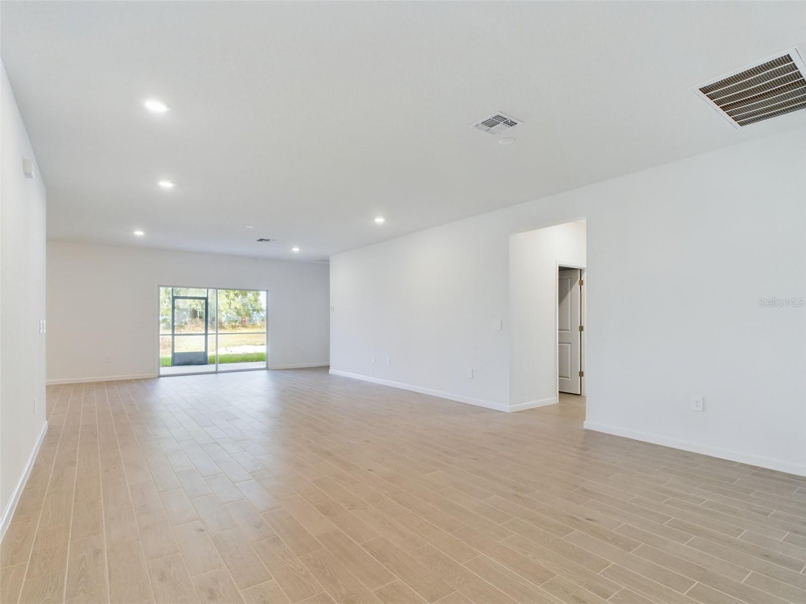 PIONEER RANCH - Residential Lease