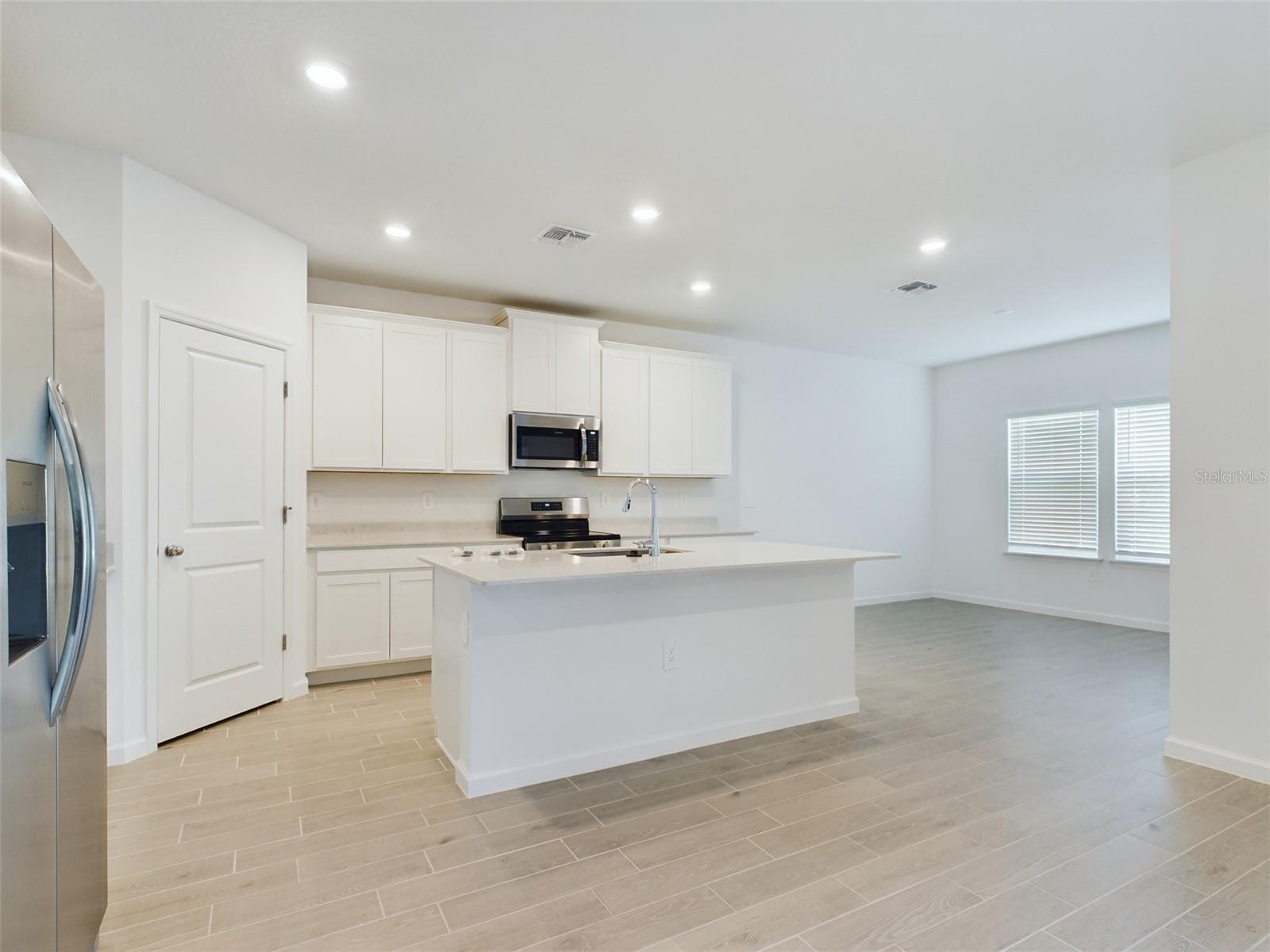 PIONEER RANCH - Residential Lease