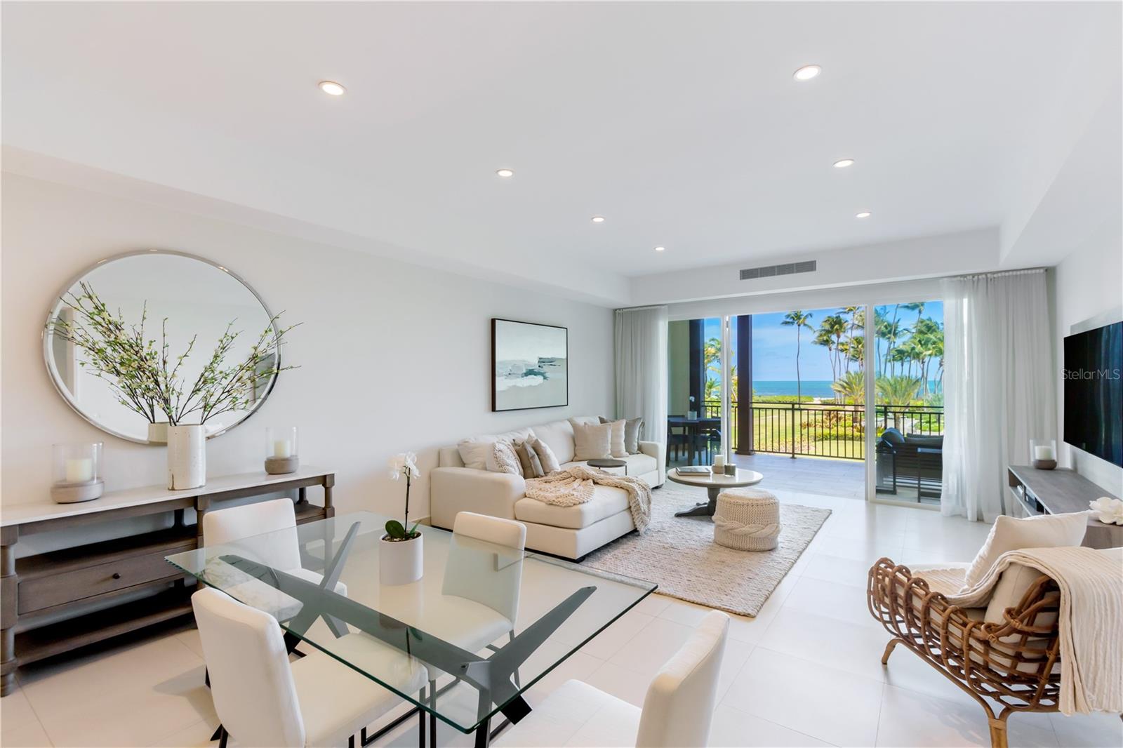 LAS VENTANAS II CONDOMINIUM - Residential