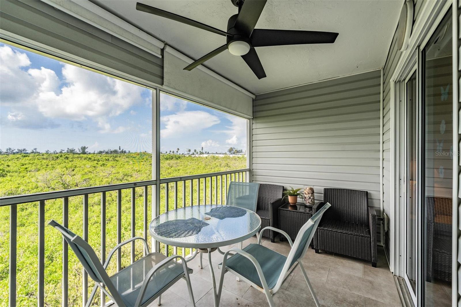SANDY POINTE II - Residential