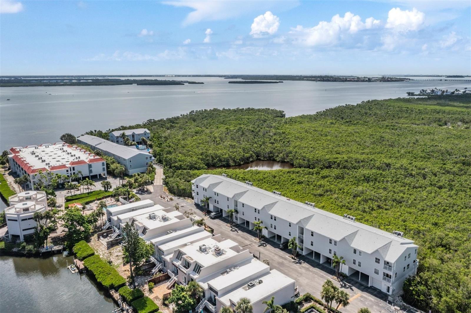 SANDY POINTE II - Residential