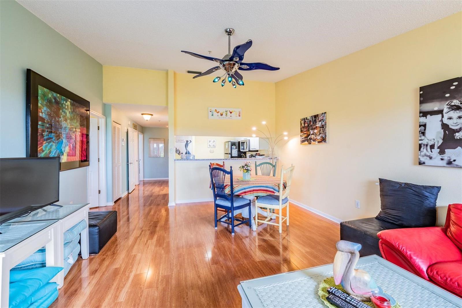 SANDY POINTE II - Residential