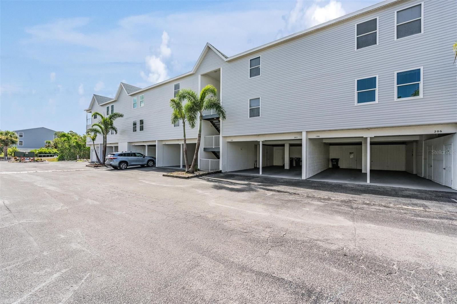 SANDY POINTE II - Residential