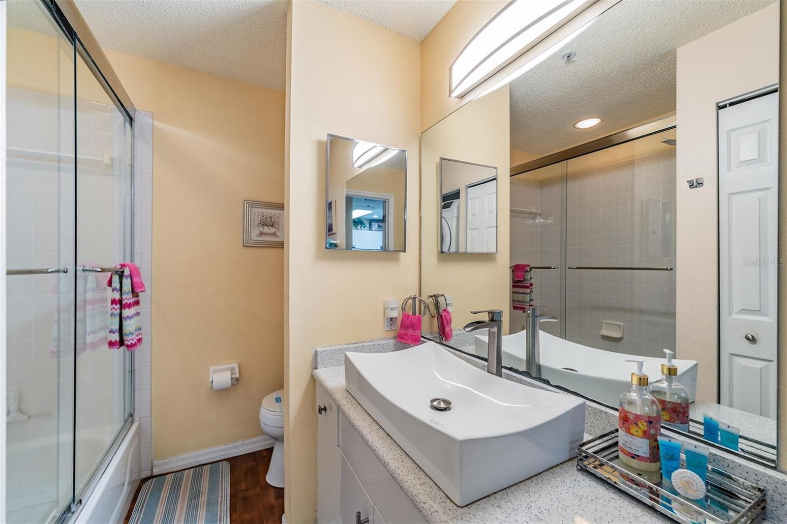 SANDY POINTE II - Residential