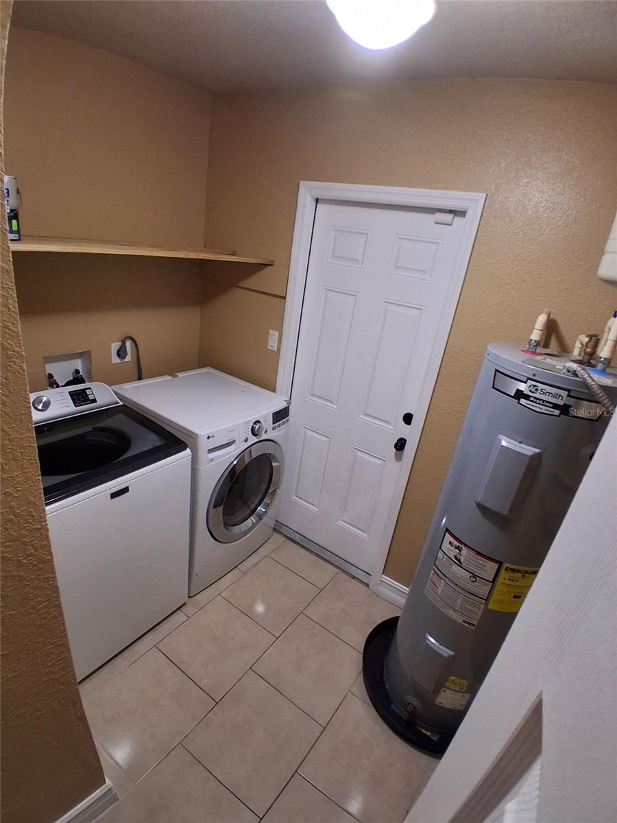 PORT CHARLOTTE SEC 033 - Residential Lease