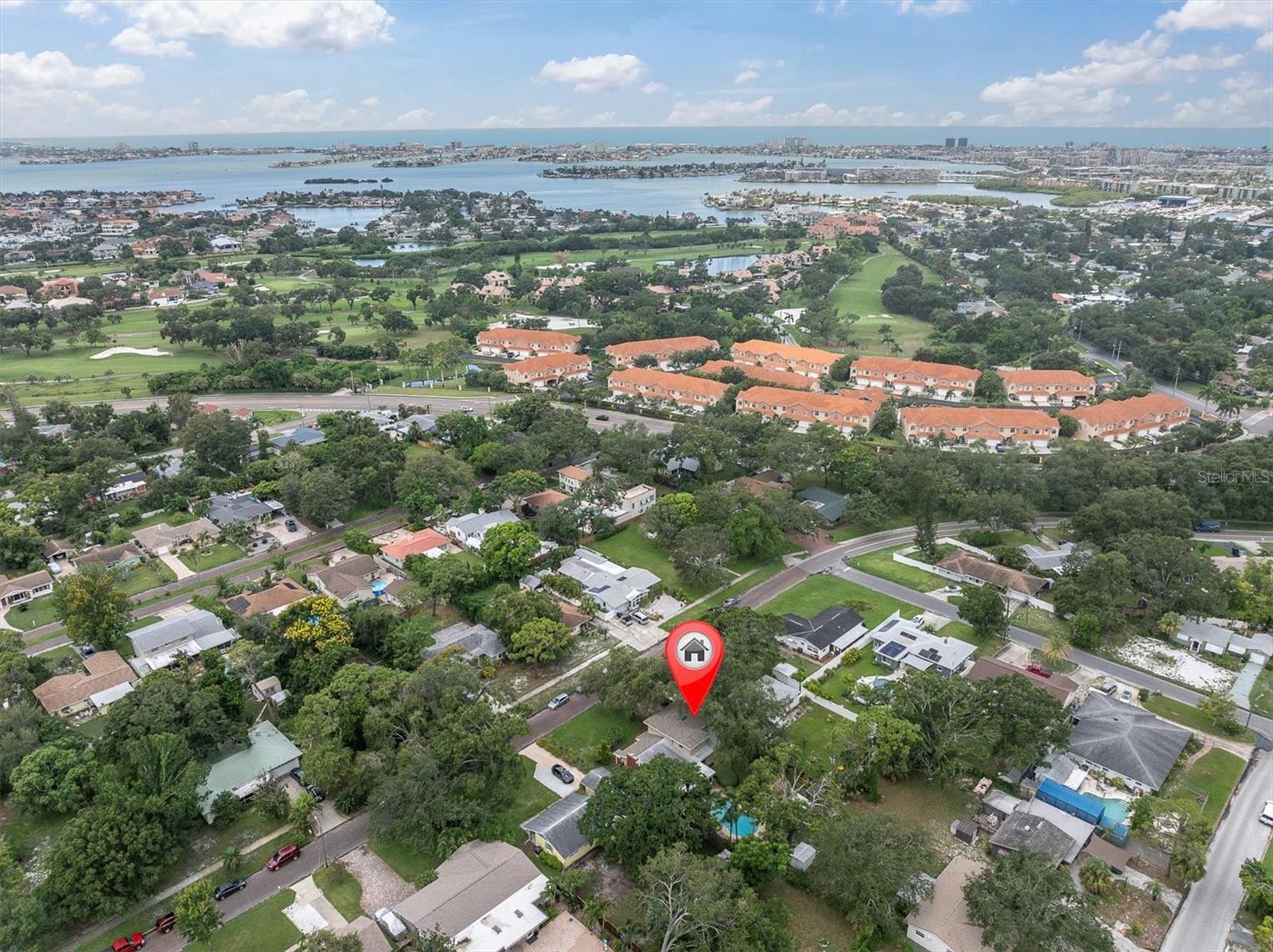 PASADENA ESTATES SEC F - Residential