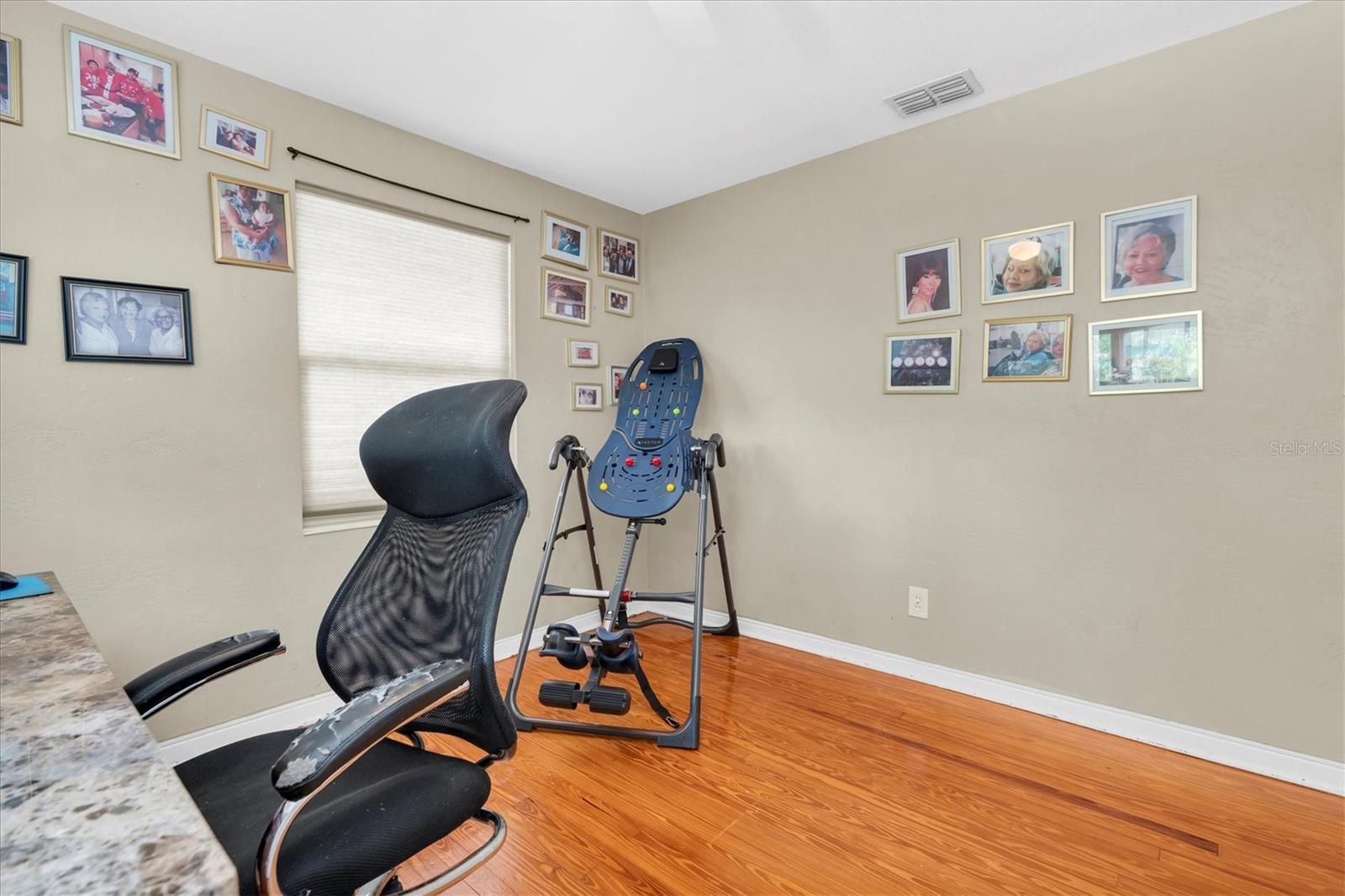 PASADENA ESTATES SEC F - Residential