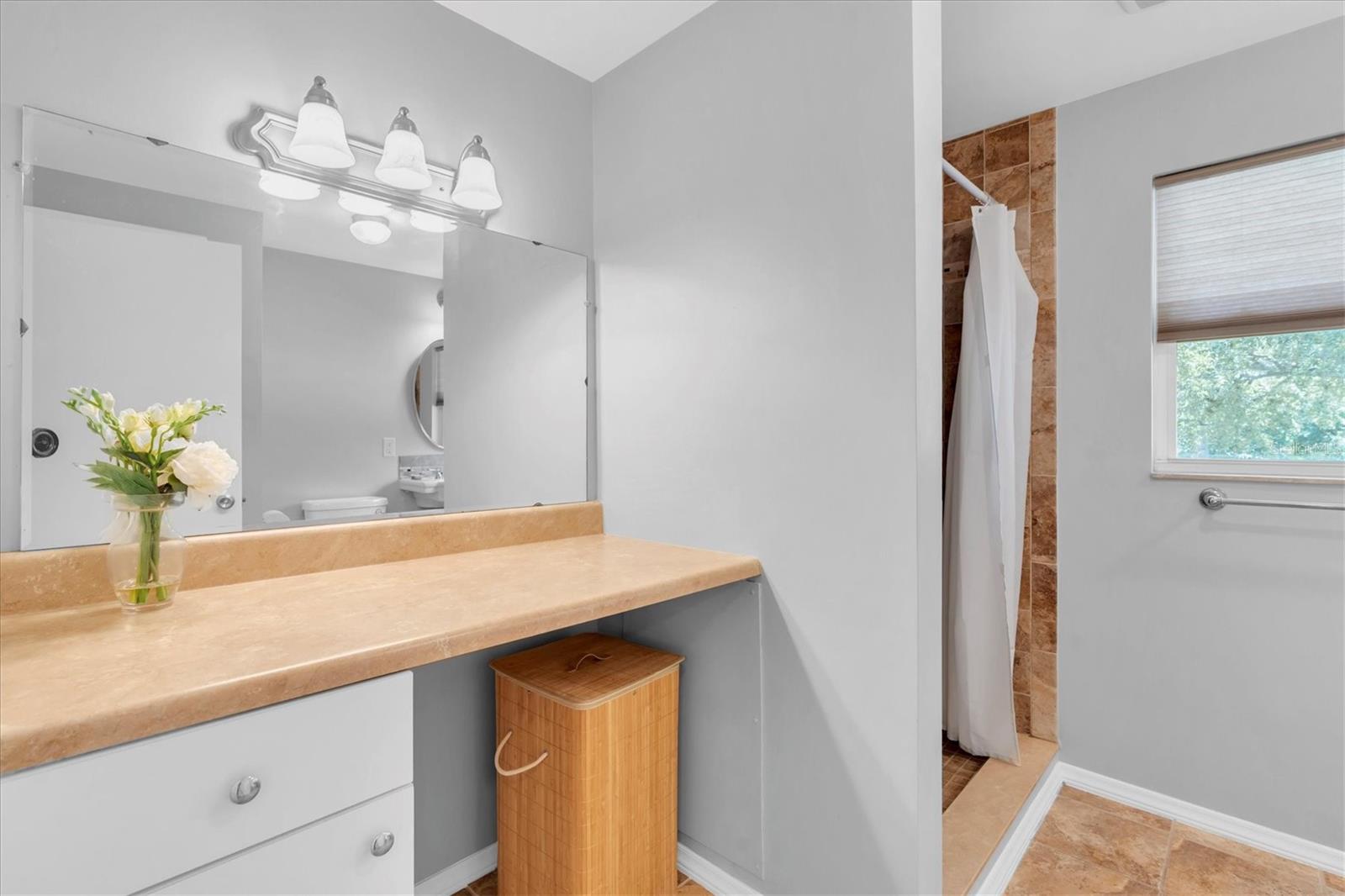 PASADENA ESTATES SEC F - Residential