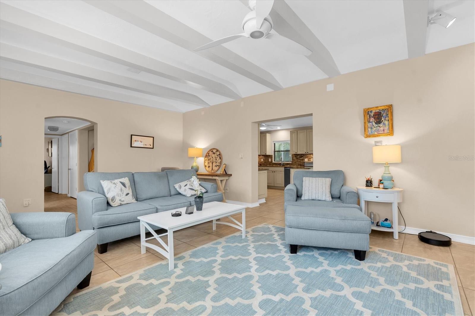 PASADENA ESTATES SEC F - Residential