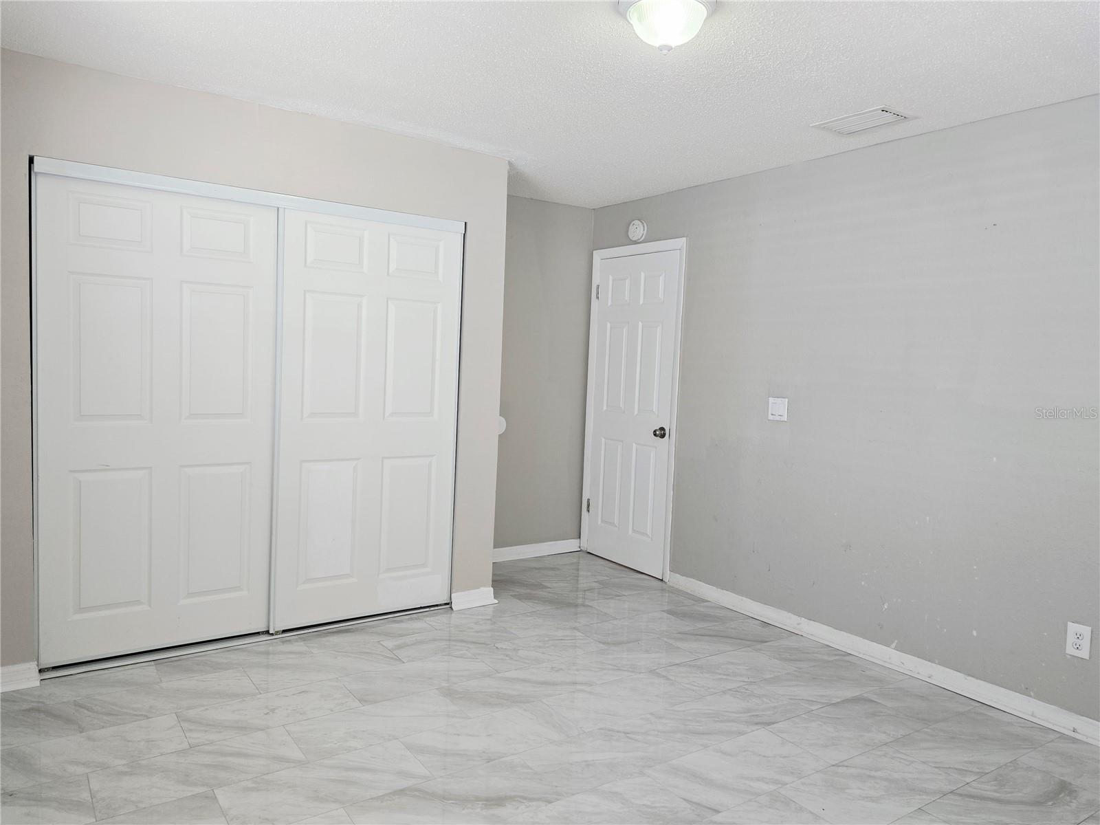 FERN CLIFF - Residential
