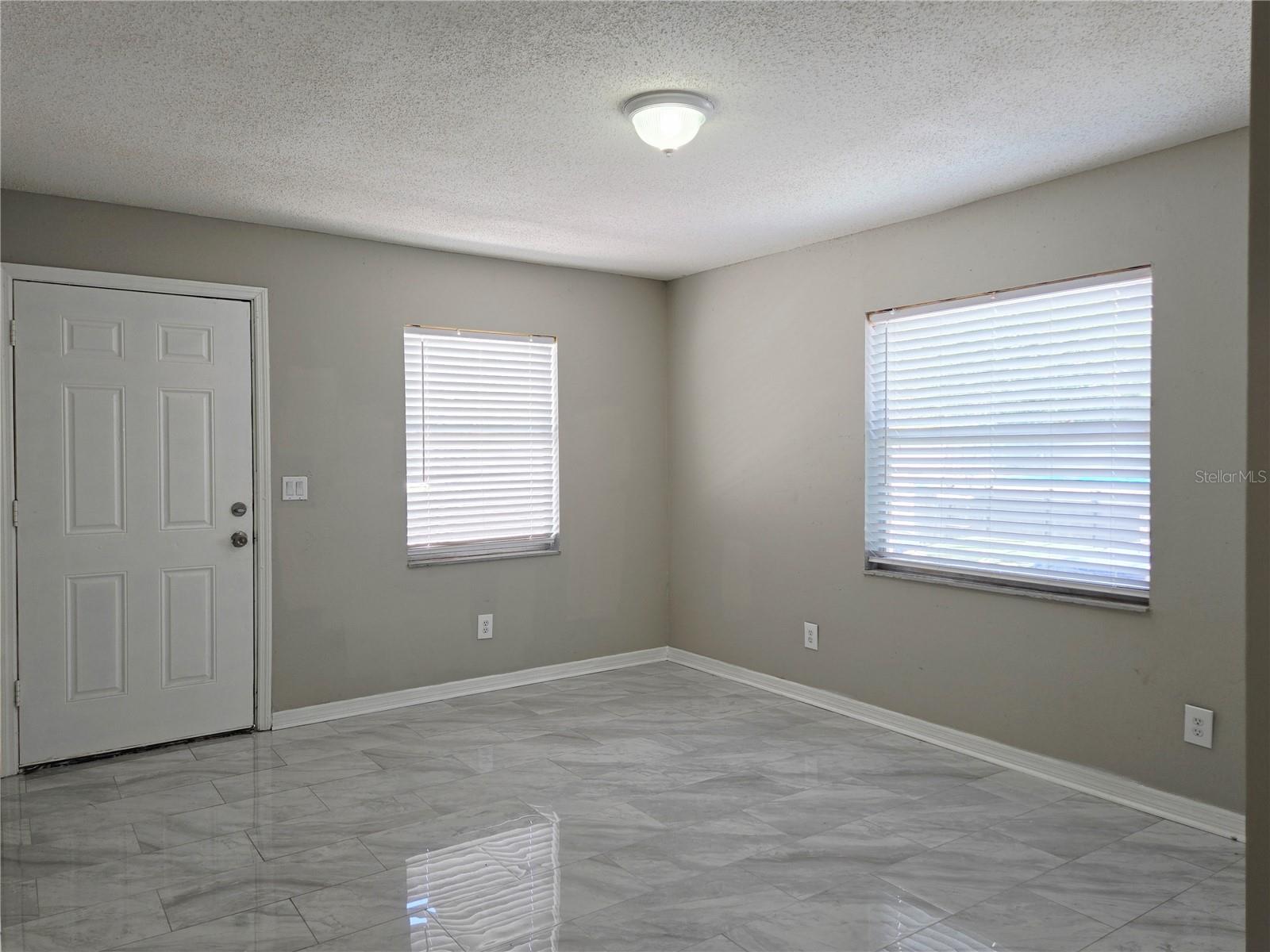 FERN CLIFF - Residential