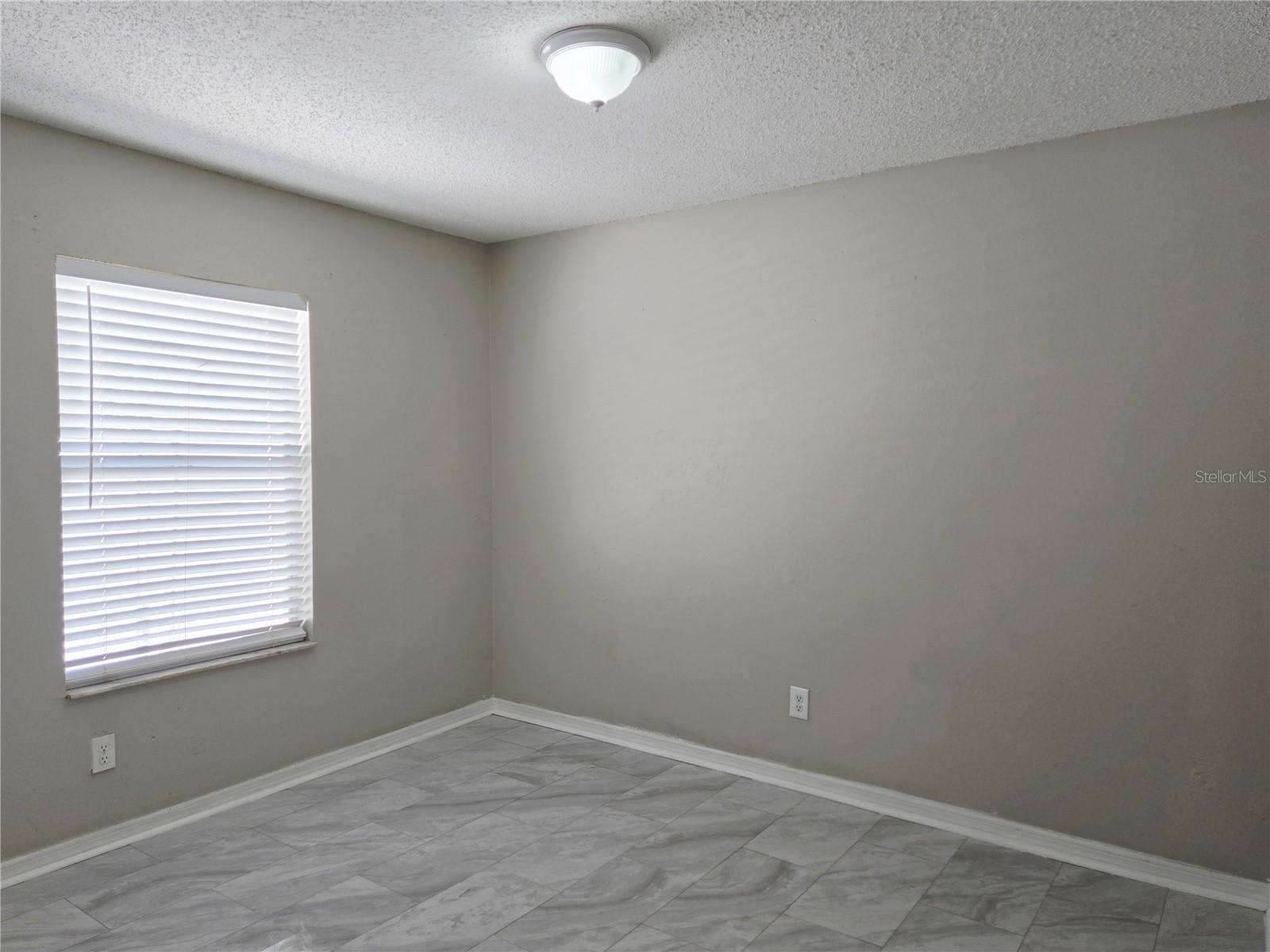 FERN CLIFF - Residential