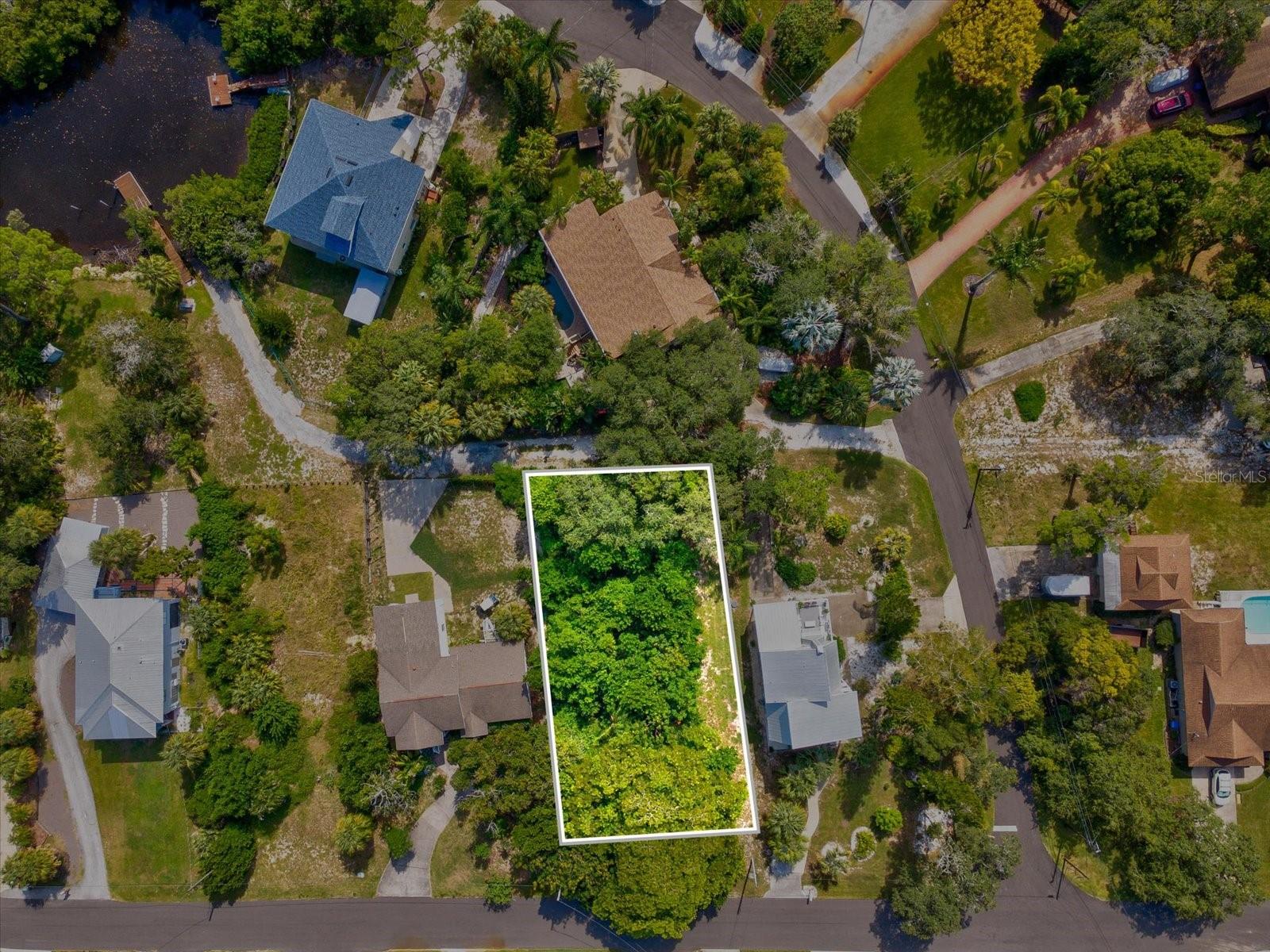 0 BLUFF BOULEVARD