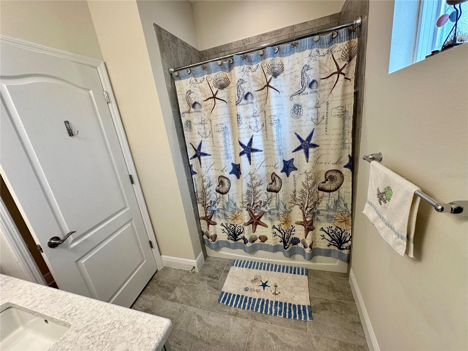 WINDWARD/LAKEWOOD RANCH PH 1 - Residential Lease