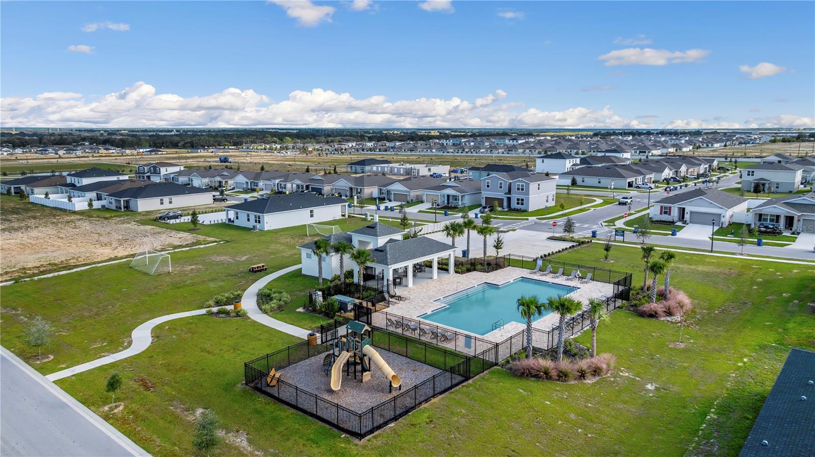 COVERED BRIDGE - Residential Lease