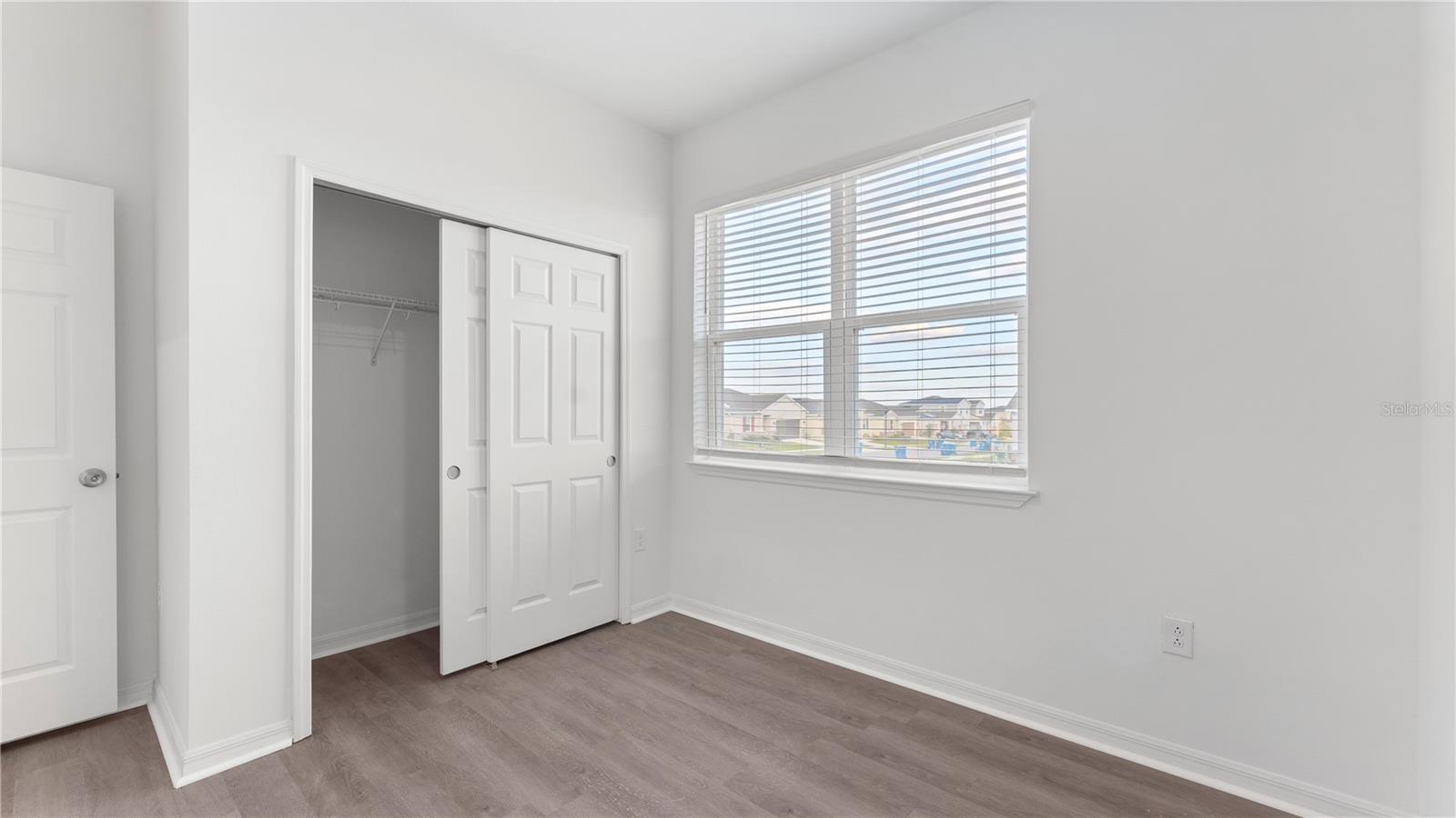 COVERED BRIDGE - Residential Lease