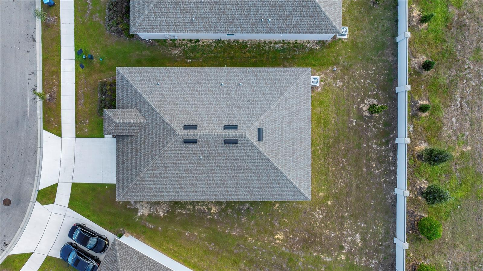 COVERED BRIDGE - Residential Lease