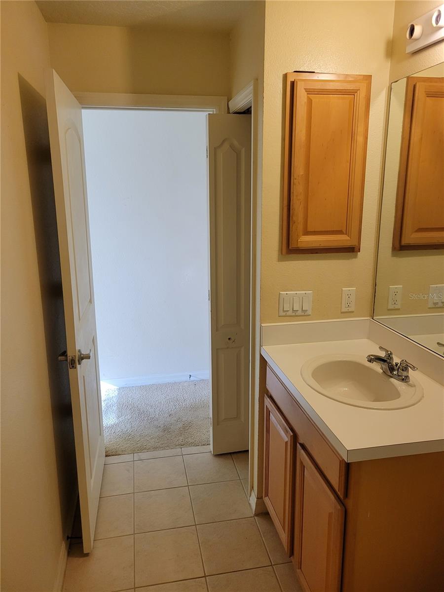 THE TWNHMS AT LIGHTHOUSE COVE IV - Residential