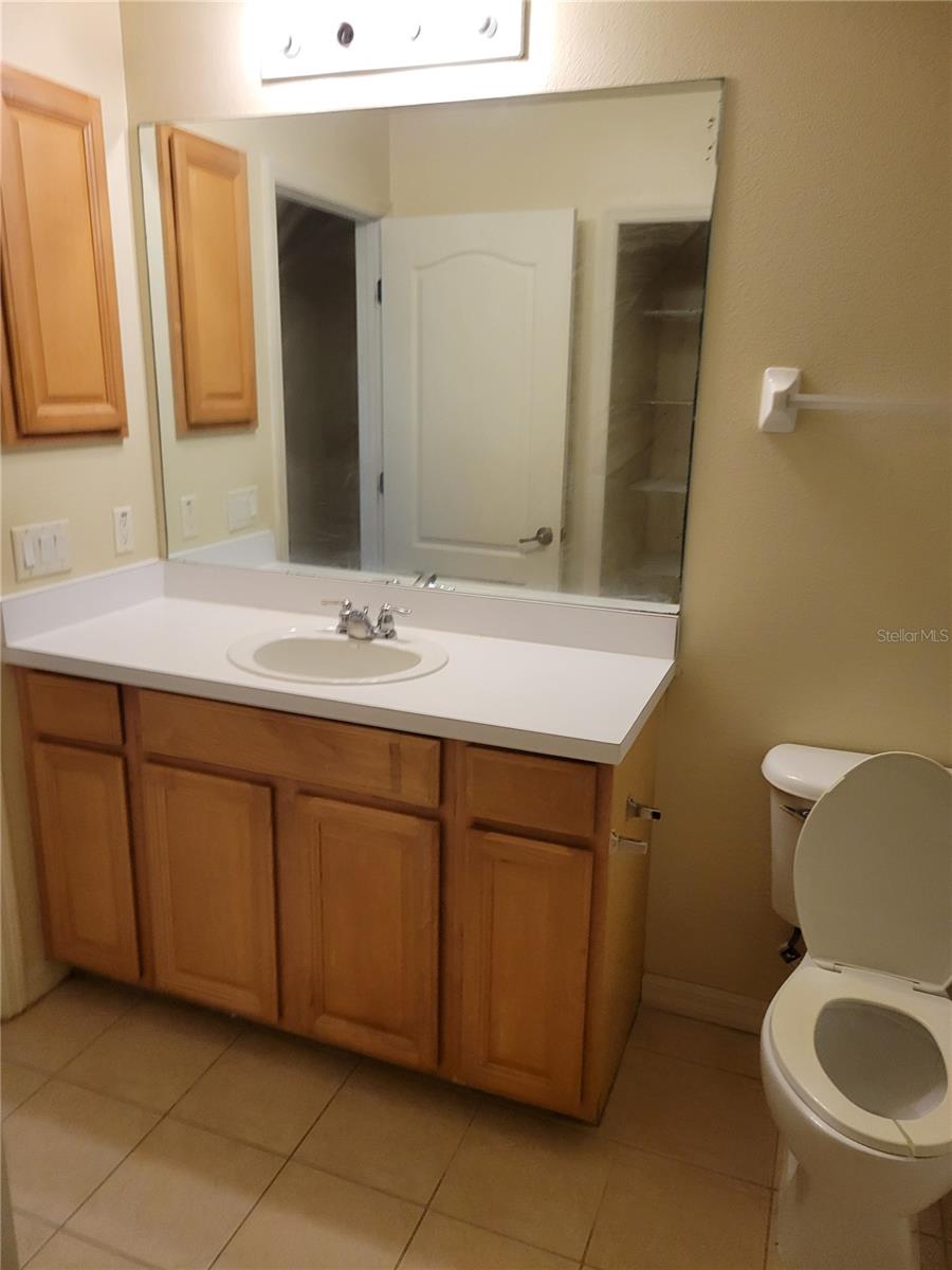 THE TWNHMS AT LIGHTHOUSE COVE IV - Residential