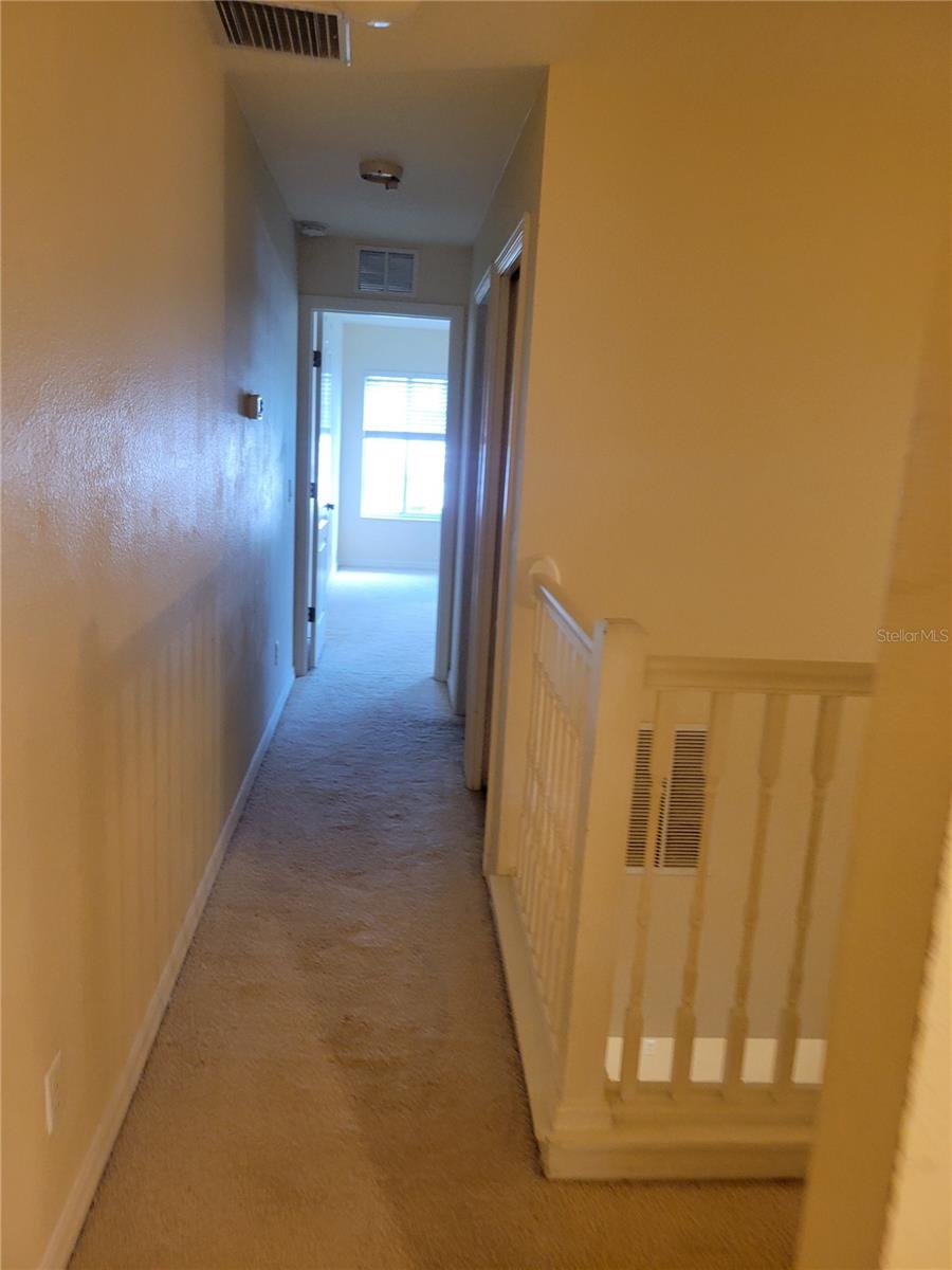 THE TWNHMS AT LIGHTHOUSE COVE IV - Residential