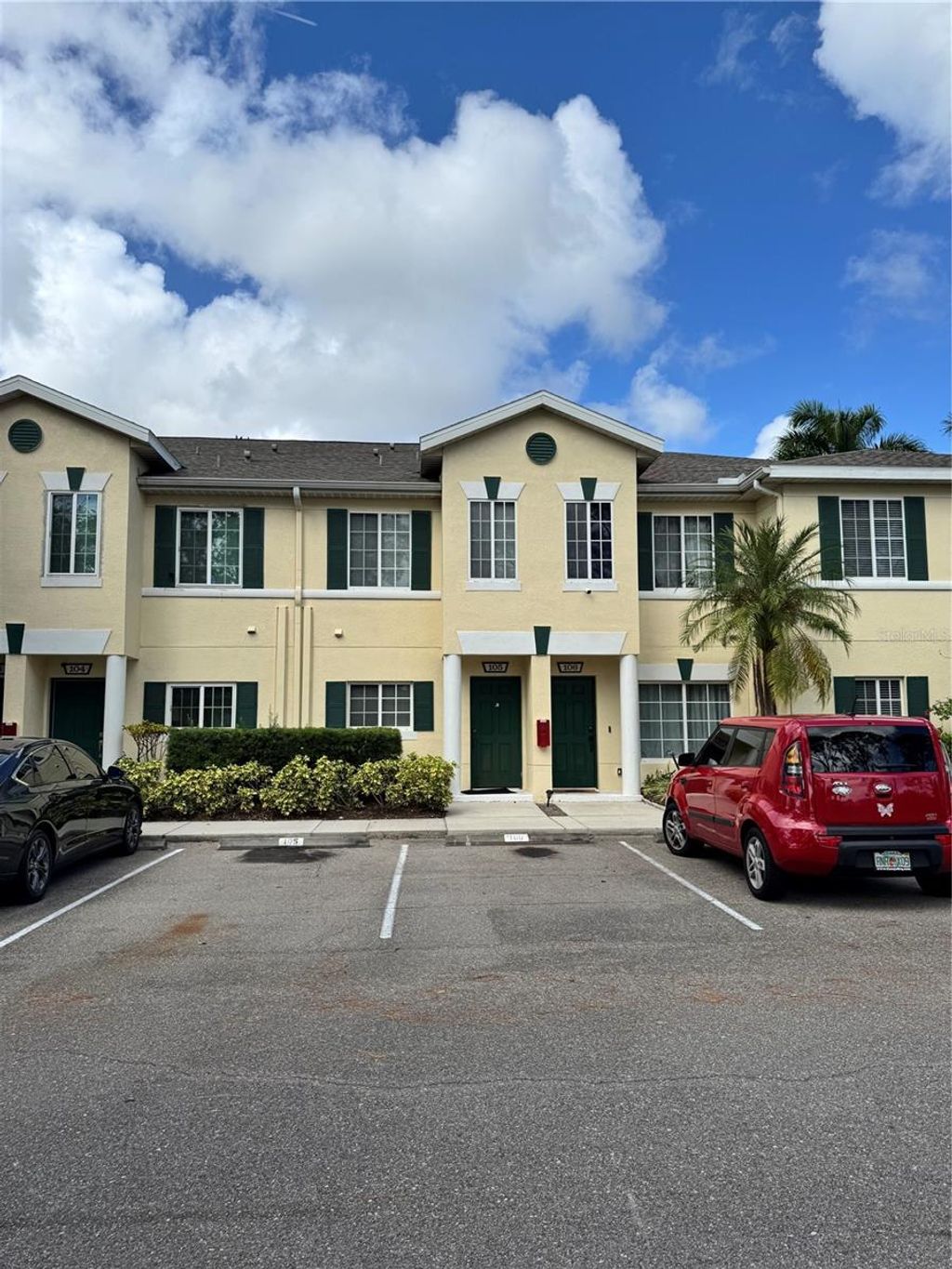 Photo of 335 Cape Harbour Loop #105, Bradenton, FL 34212 (MLS # TB8450466)