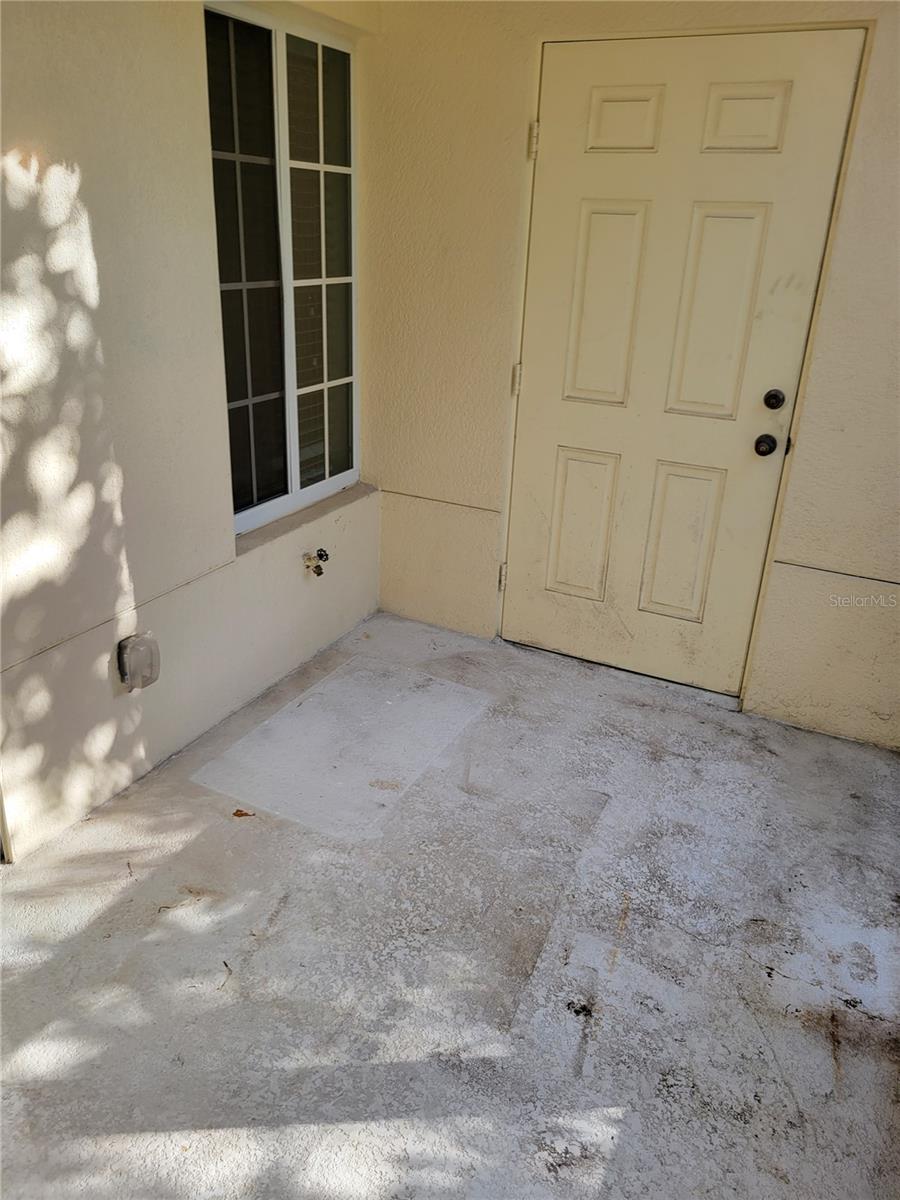 THE TWNHMS AT LIGHTHOUSE COVE IV - Residential